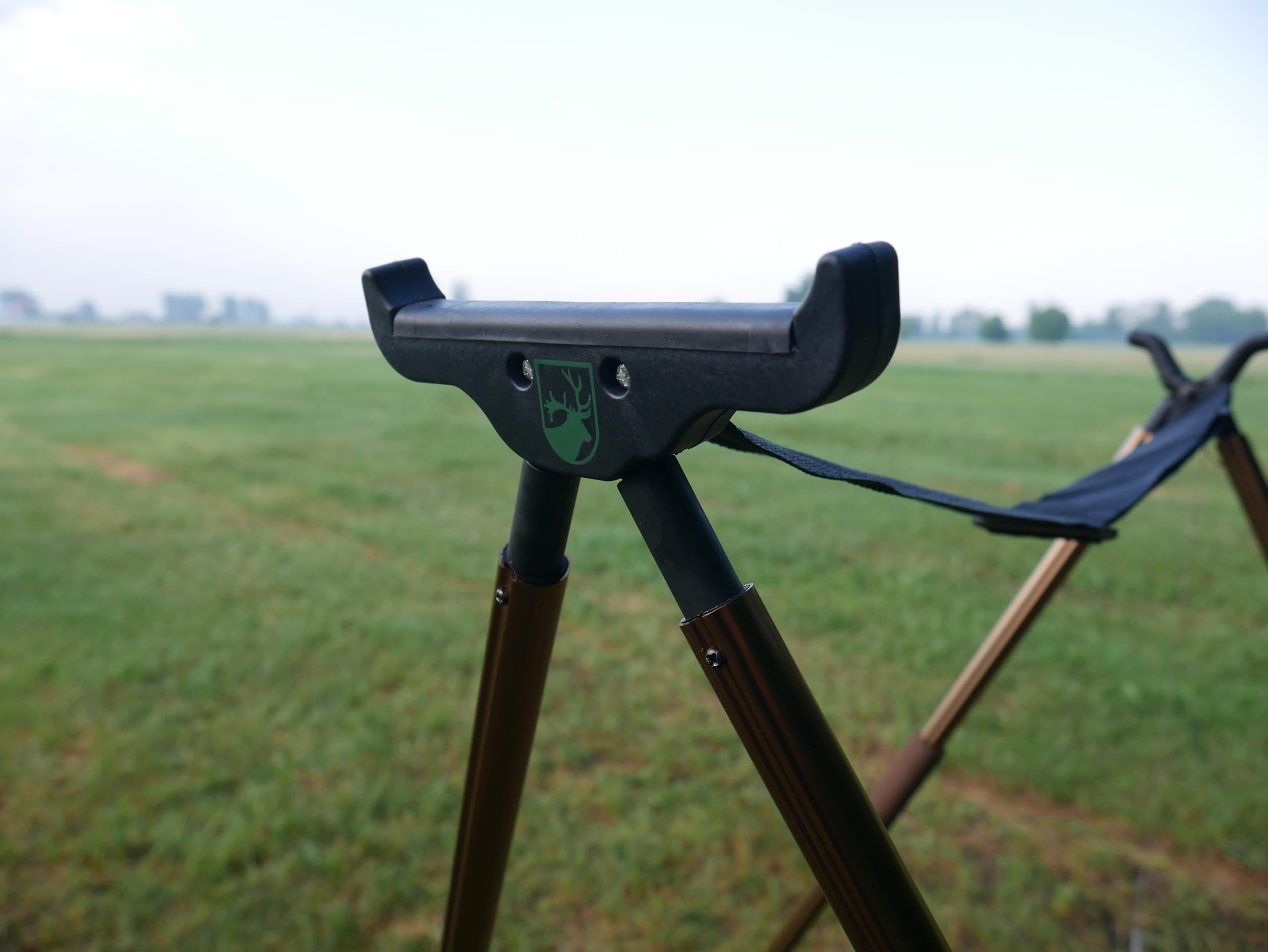 Jagd Zielstock Pirschstock 4 beinig Neue Modell mit 14 cm breite Basis stabil