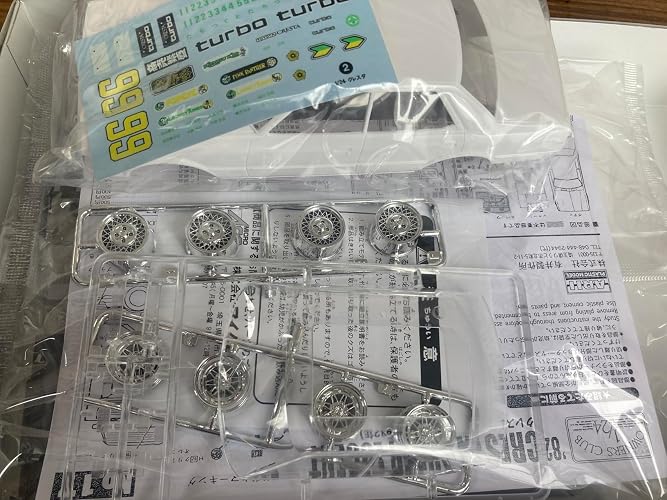 Amazon | マイクロエース 1/24 オーナーズクラブ '82 トヨタクレスタ