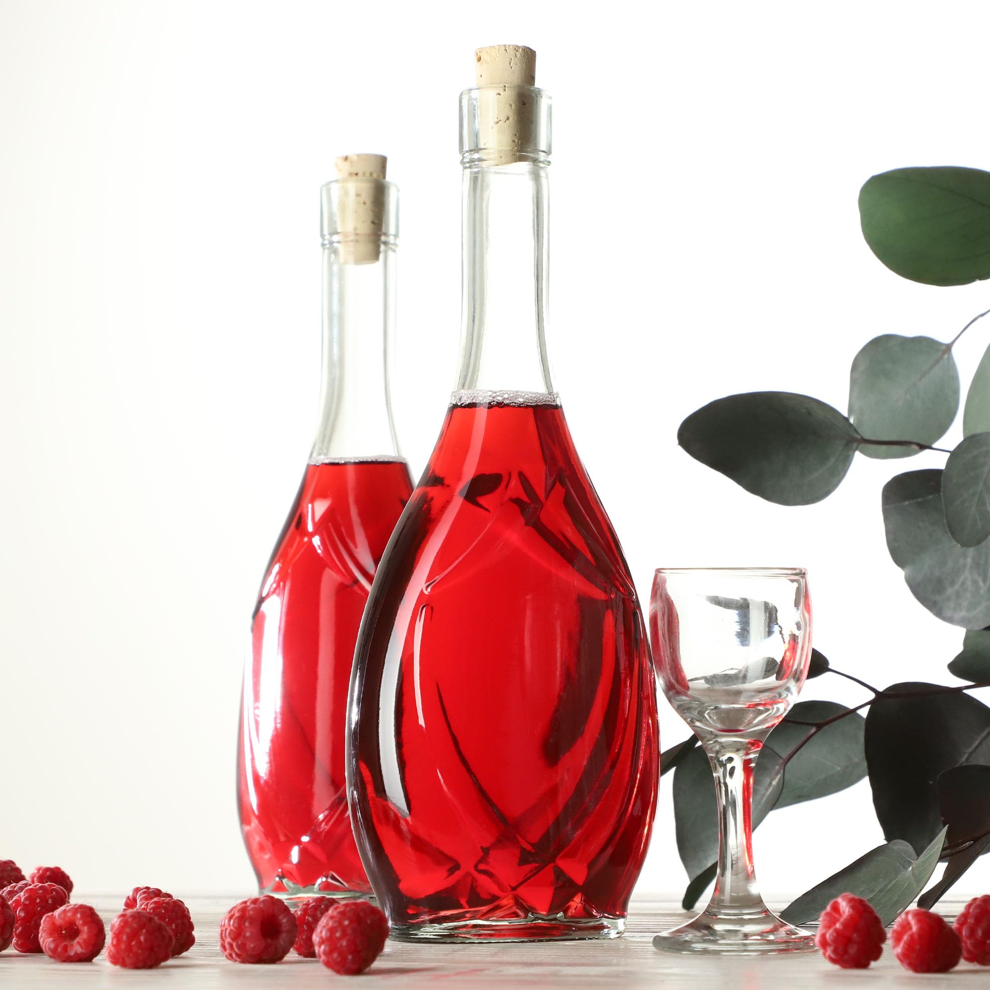 KADAX Lot de 9 Bouteilles en Verre 500ml avec Bouchon en liège – Bouteilles vides à remplir pour Liqueur, schnaps, Huile et vinaigre, idéales pour Cadeaux et Faire Maison