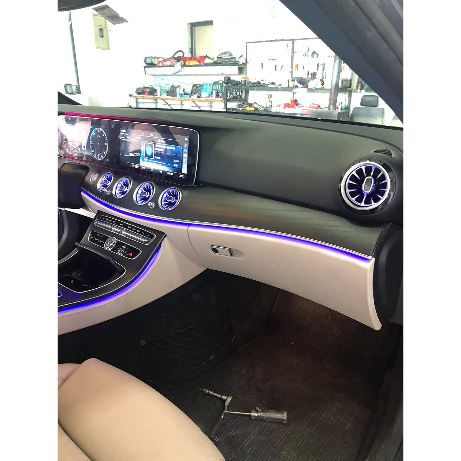 Qcwwy Wewnętrzne światła 64 Kolor LED Turbine Air Air Vent Zestaw Otoczenia Wtyczka i Odtwarzanie Wysokiej Wydajności RGB Illumined Desurelacja Wentylacyjna dla Motoryzacyjnego 6 -szt.