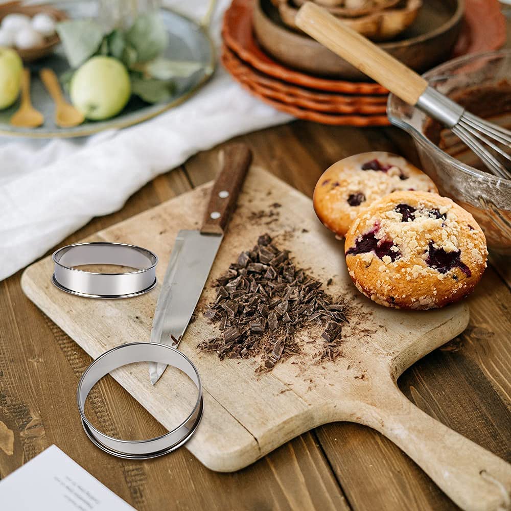 Crumpet Rings, 6 Stuks Dubbel Volume Gemakkelijk Ontvormen Muffin Ringen DIY Roestvrijstalen Eier Ringen om Gebakken Eieren Pannenkoeken Mcmuffin Omeletten Crumpets(8CM