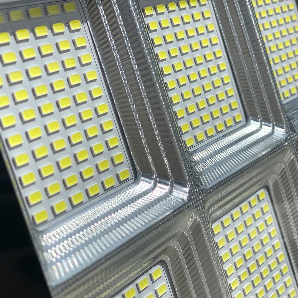 081 Store - Lampione con Pannello Solare 400W, 2 ANNI DI GARANZIA, Monocristallino Led Esterno con Palo Telecomando 432 Leds Impermeabile Ip66 Luce Fredda 6500K 12 Ore Autonomia Sensore Crepuscolare