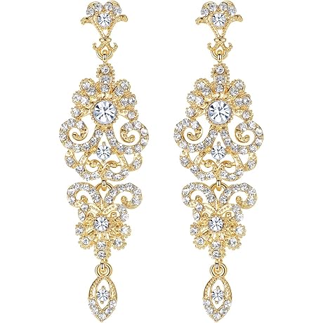 Gold Chandelier Earrings: Exquisite Accents for Women's Glamour