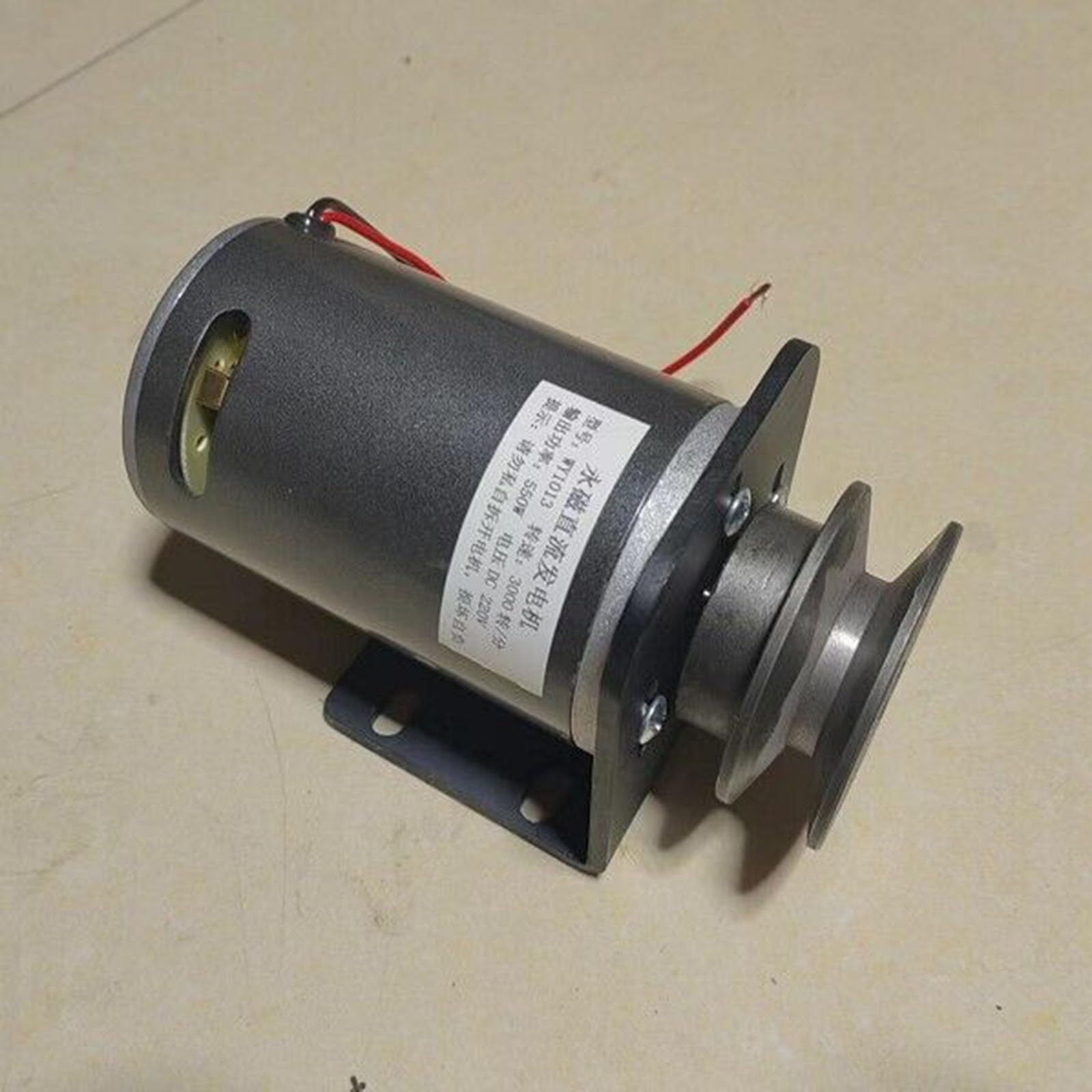 Generador De CC De Imán Permanente De 550 W, 36 V/48 V/60 V/72 V/220 V, Generador De Poleas Apto For Carga De Vehículos Eléctricos Y Aerogeneradores(60V)