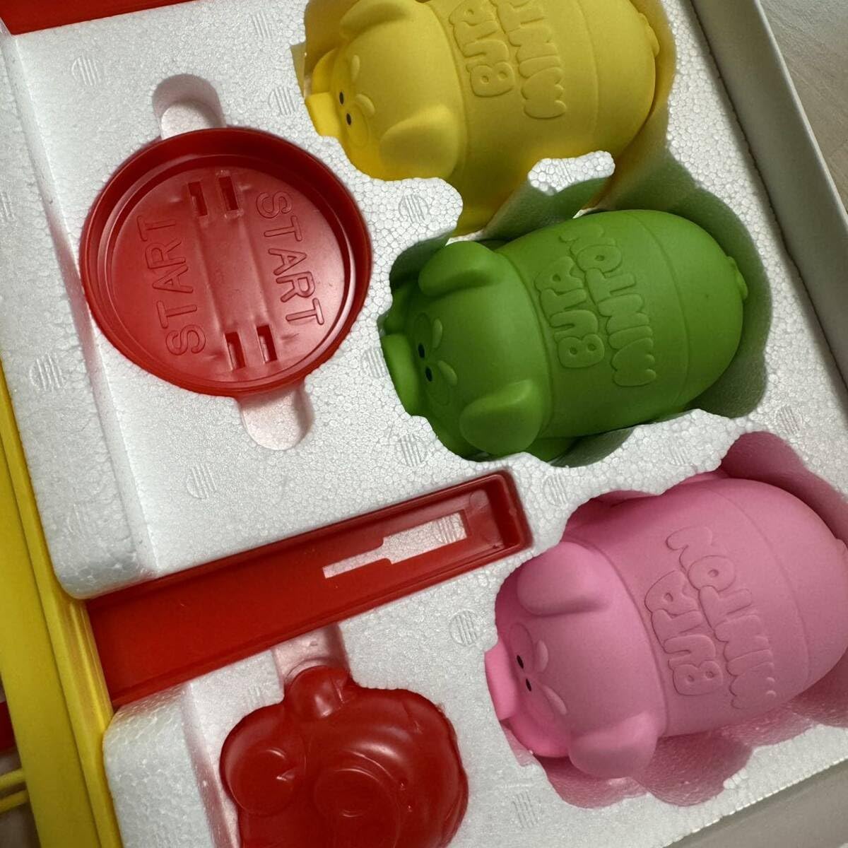 Amazon.co.jp: 昭和レトロ ブタミントン 野村トーイ おもちゃ 当時物