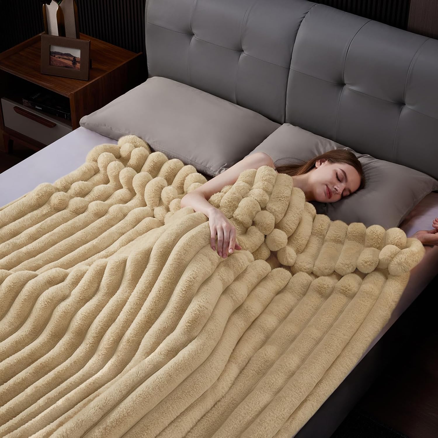 Faux Fur Throw Blanket, Thick 1000GSM Fluffy Cozy Throw Blankets for Bed, Luxury Plush Striped Warm Soft Blanket for Couch LivingRoom Home Decor & Gifts(50"x 70", Beige) - Image 5