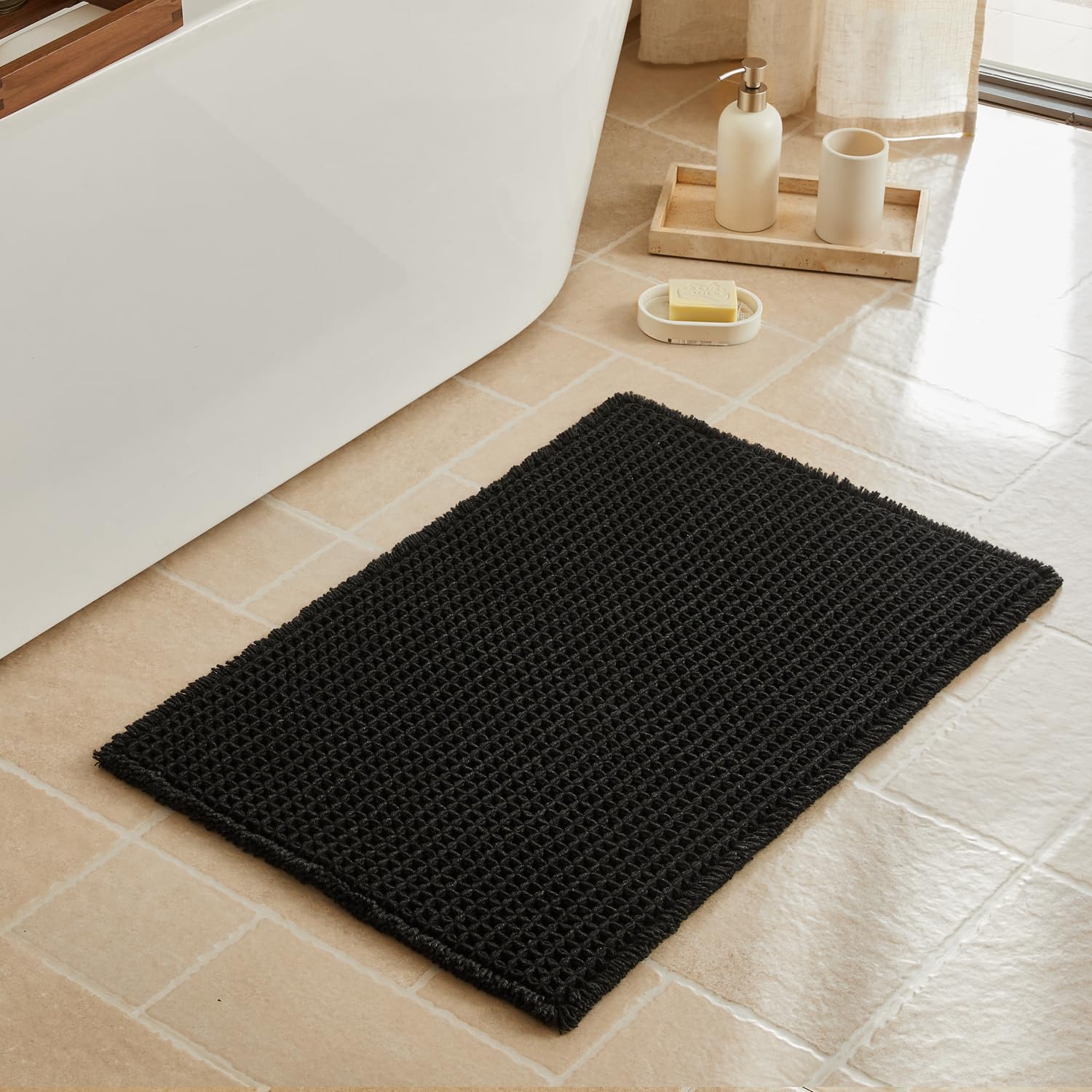 Triohero Waffle Bath Mat, Boho Bathroom Rugs Non Slip Washable, Ultra Soft Super Absorbent Quick Dry Farmhouse Bathroom Decor, 20" x 30", Black