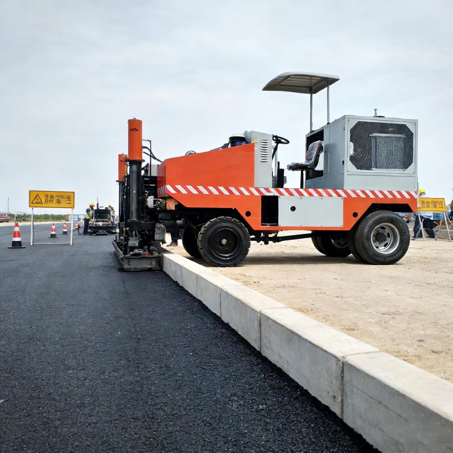 Slip Form Curb Stone Machine, Concrete Curb Making Equipment for Sidewalk and Road Projects