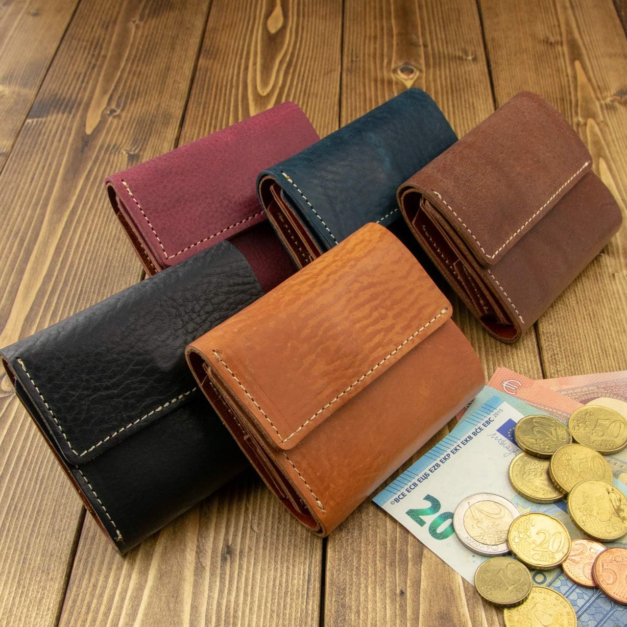Amazon | コロンと可愛い 高級イタリアンレザー三つ折りコンパクト財布