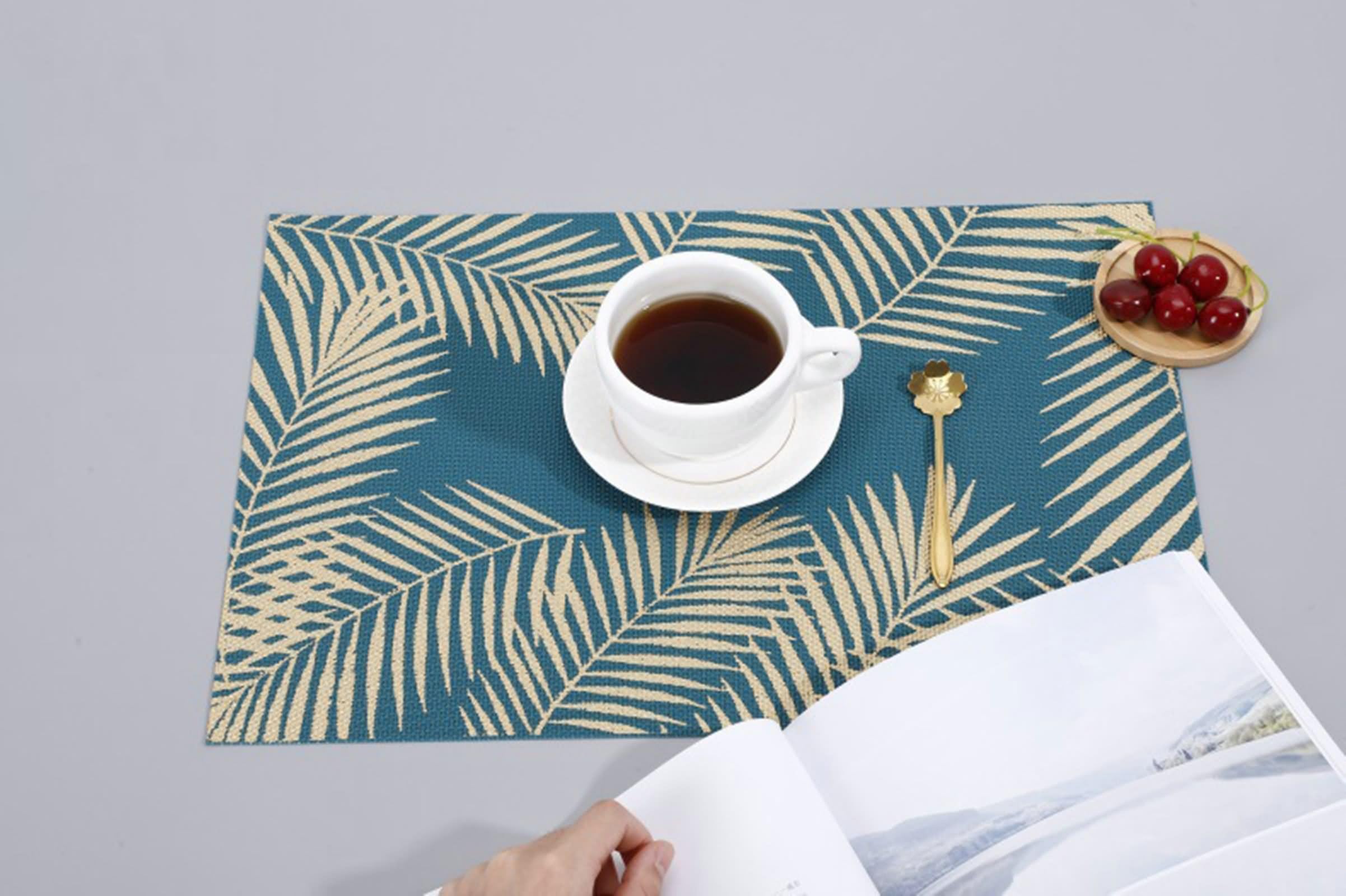 Juego de 10 manteles individuales americanos azules, manteles individuales de desayuno PVC 45 x 30 cm rectangular con diseño de hojas de coco