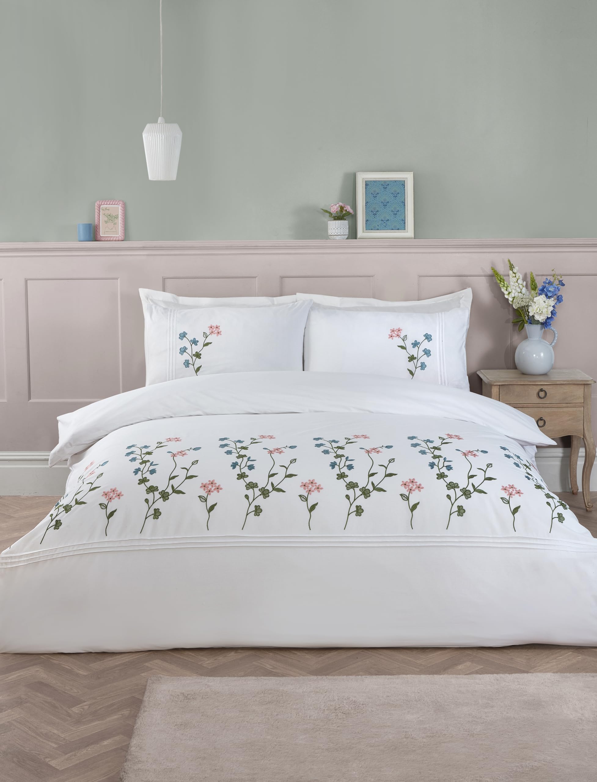 Rapport Home Floral Duvet Cover Set - Embroidered Bedding Quilt Cover - Double Size