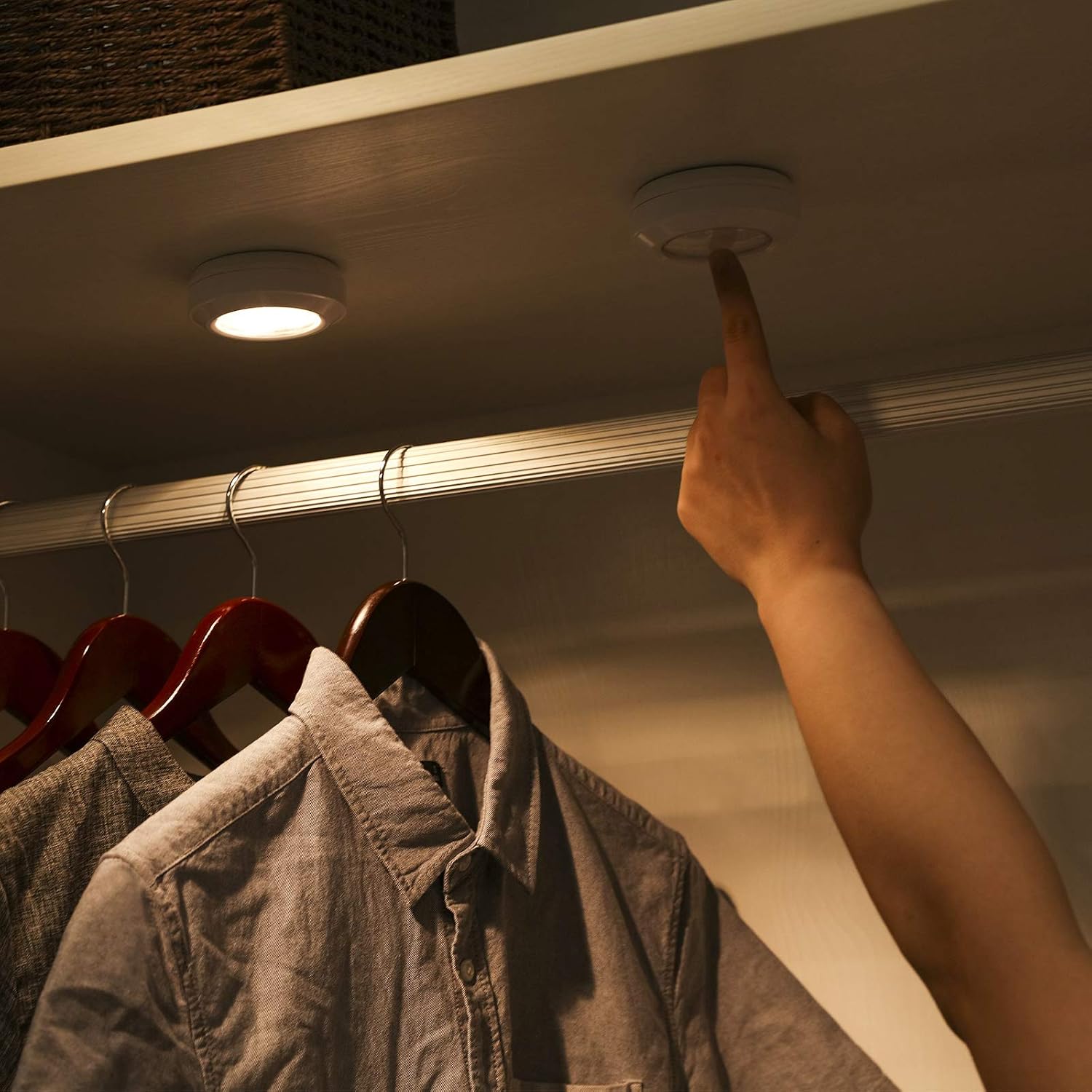 Dewenwils LED Puck Light Wireless, Stick on Tap Nightlights, Battery Powered Touch Lamp for Cabinets, Closets, Pantry, Kitchen, Warm White,4 Pack