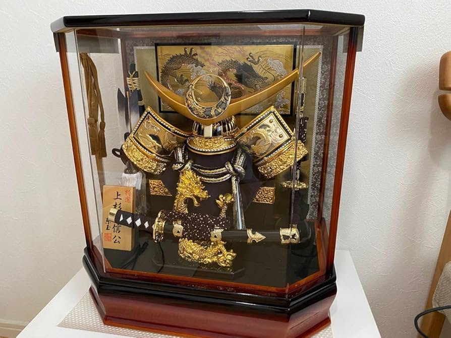 Amazon | 兜飾り 五月人形 子供の日 ガラスケース 端午の節句