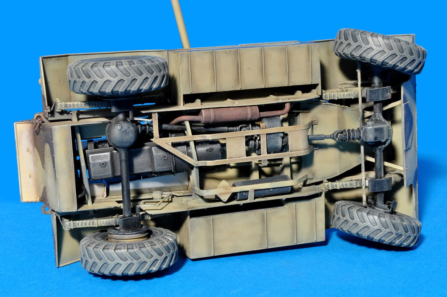 Miniart Skala 1:35 "AEC Mk.2 Car" zestaw modeli z tworzywa sztucznego