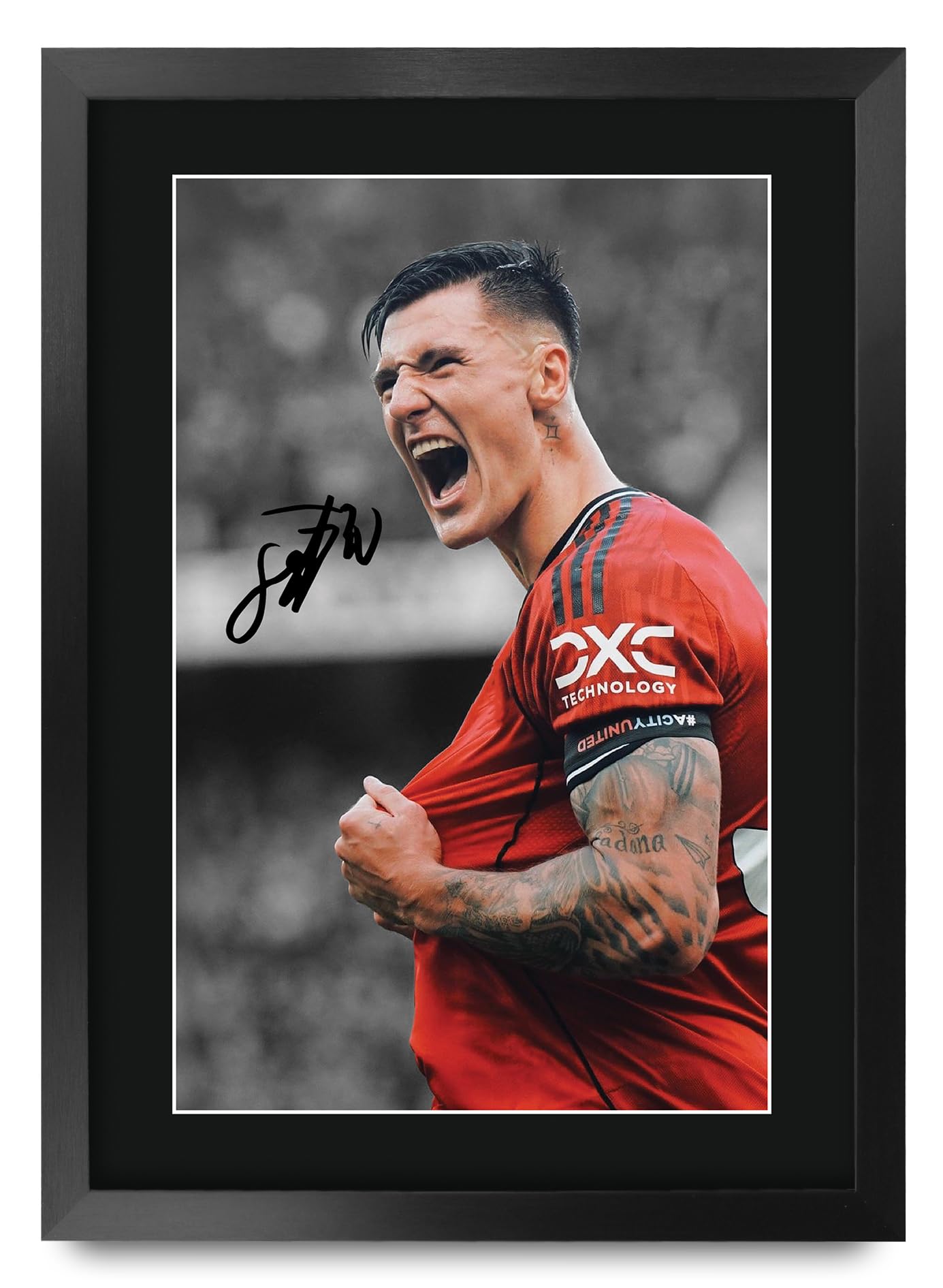 HWC Trading Benjamin Sesko Gifts Printed Signed Autograph Picture for Football Fans and Supporters (ID-000140) - A3 Framed