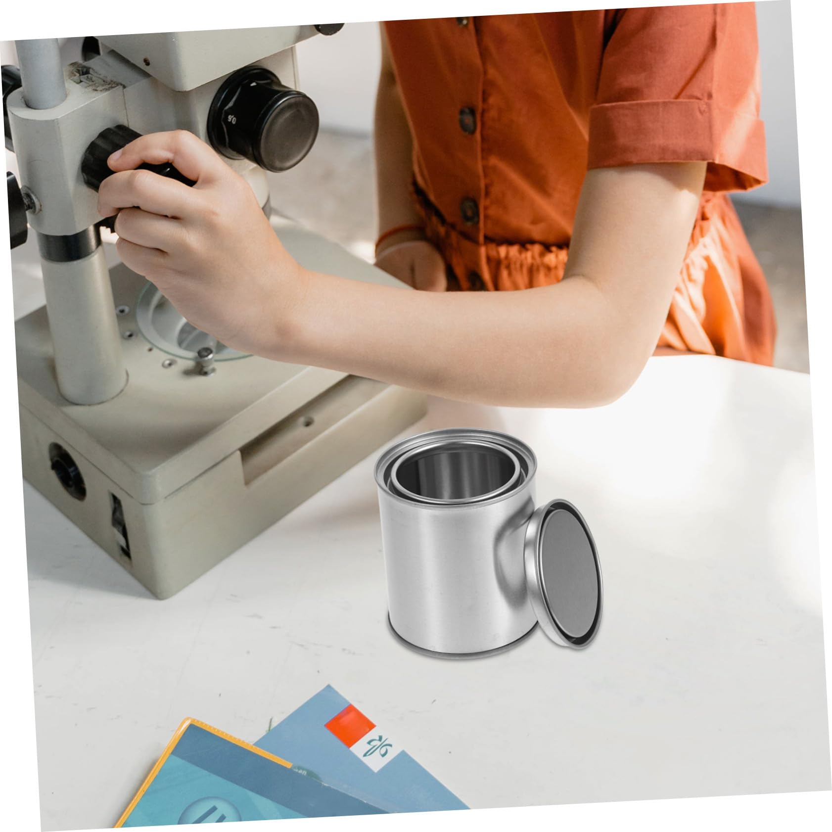 12 Cubos de Pintura Vacíos de Hierro con Diseño Grueso y Buen Sellado, Capacidad 0.4l, Color Plata, Ideales para Laboratorio y Almacenamiento