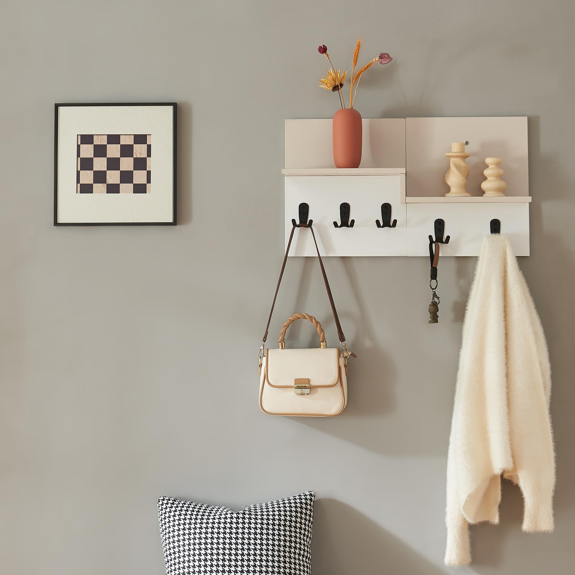 [en.casa] Appendiabiti da Parete con 2 Ripiani Aperti Mensola Attaccapanni a Muro con 5 Ganci Doppi in Metallo per Borse Cappotti 34 x 59 x 13 cm Ingresso Corridoio - Beige/Bianco