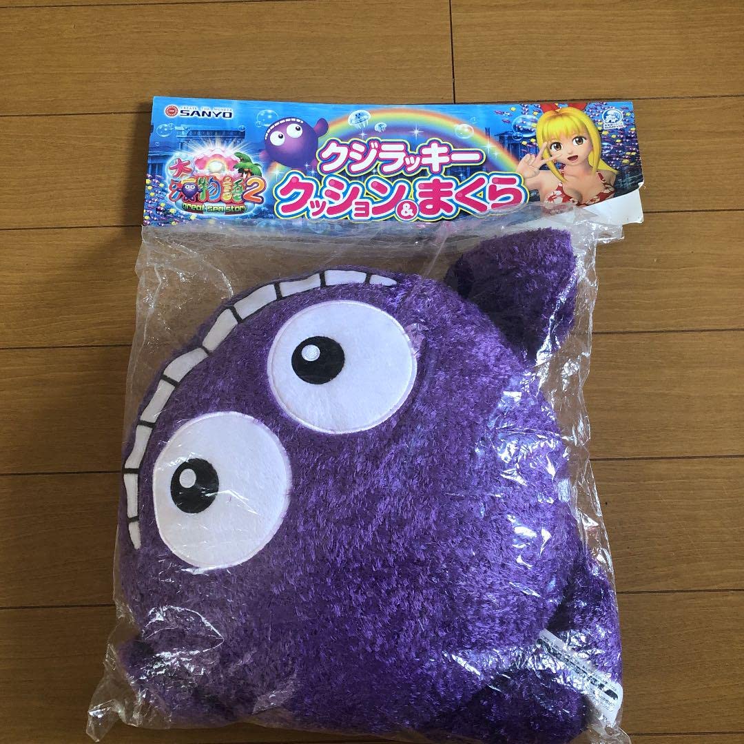 Amazon.co.jp: SANYO 海物語 クジラッキー クッションまくら : ホーム 