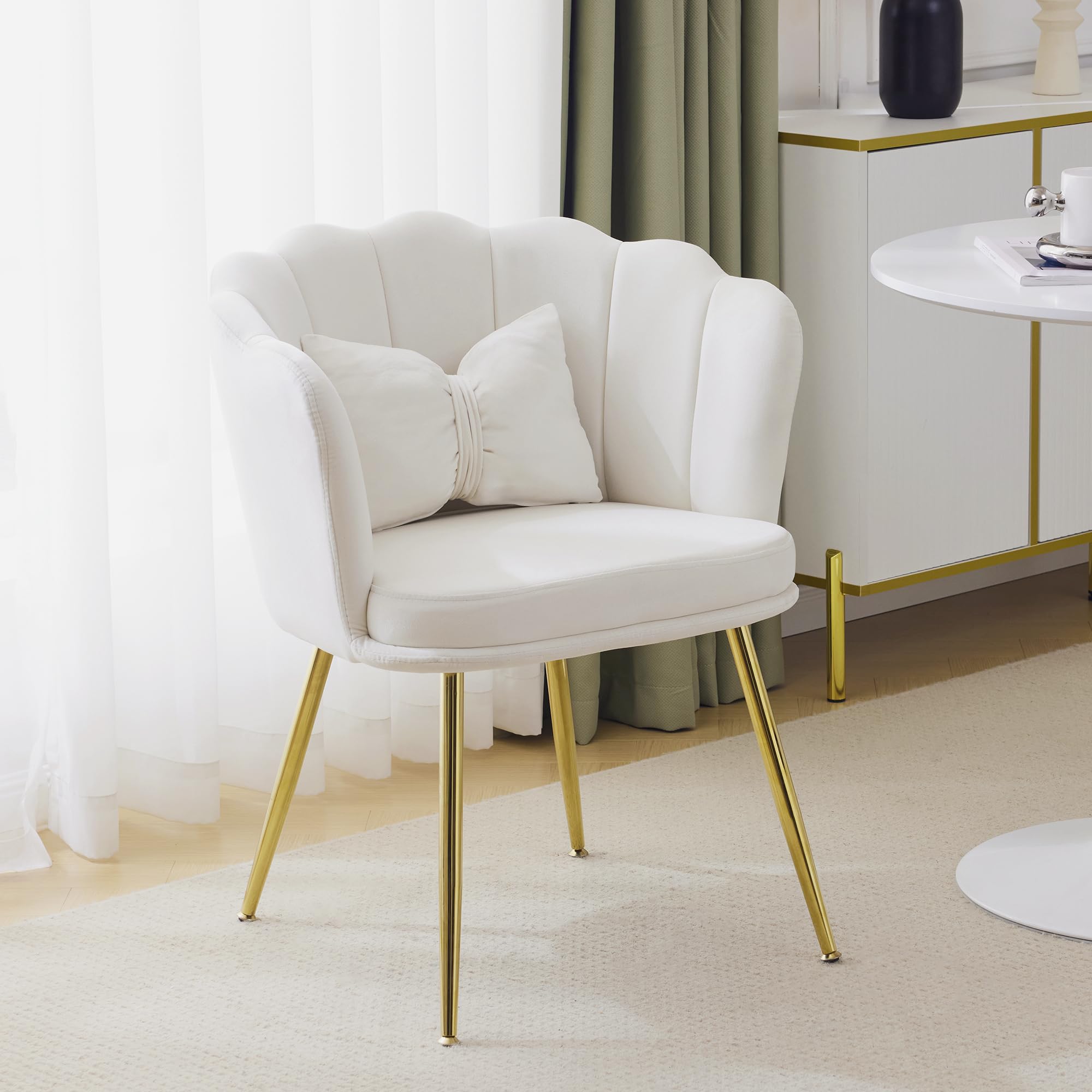 Sedia in velluto verde con gambe in metallo dorato, moderna poltrona imbottita per camera da letto, soggiorno, bar, design di lusso