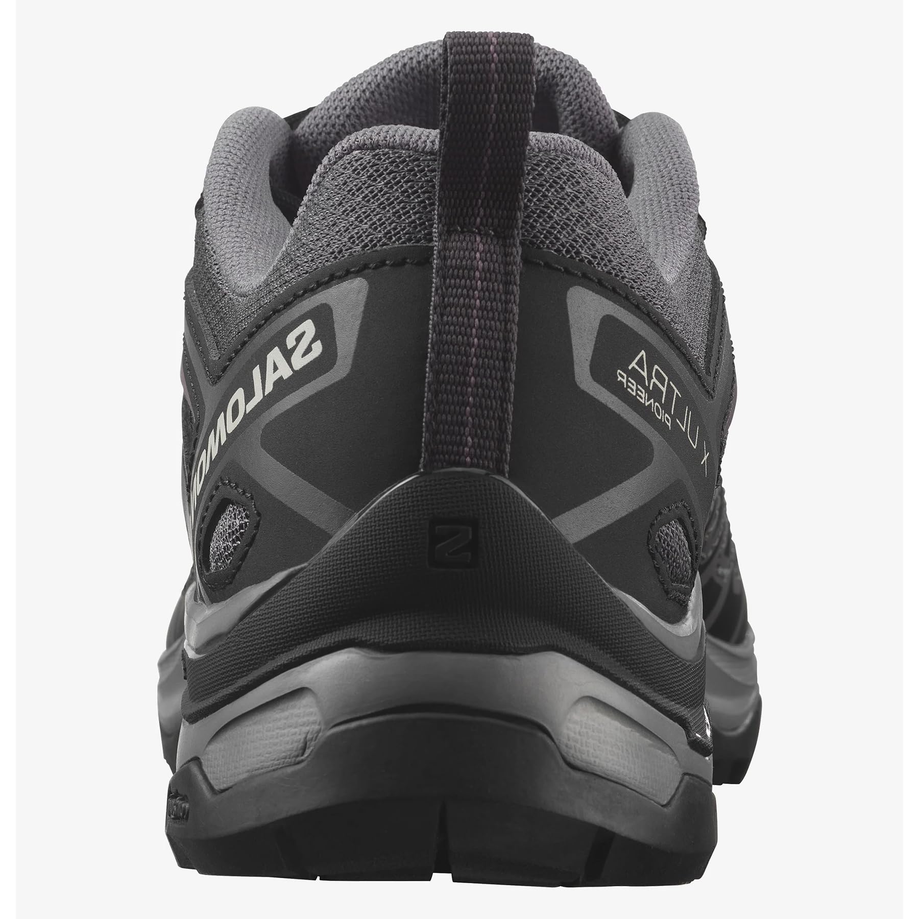 Salomon Kobiety X Ultra Pioneer AeroNa zewnątrz