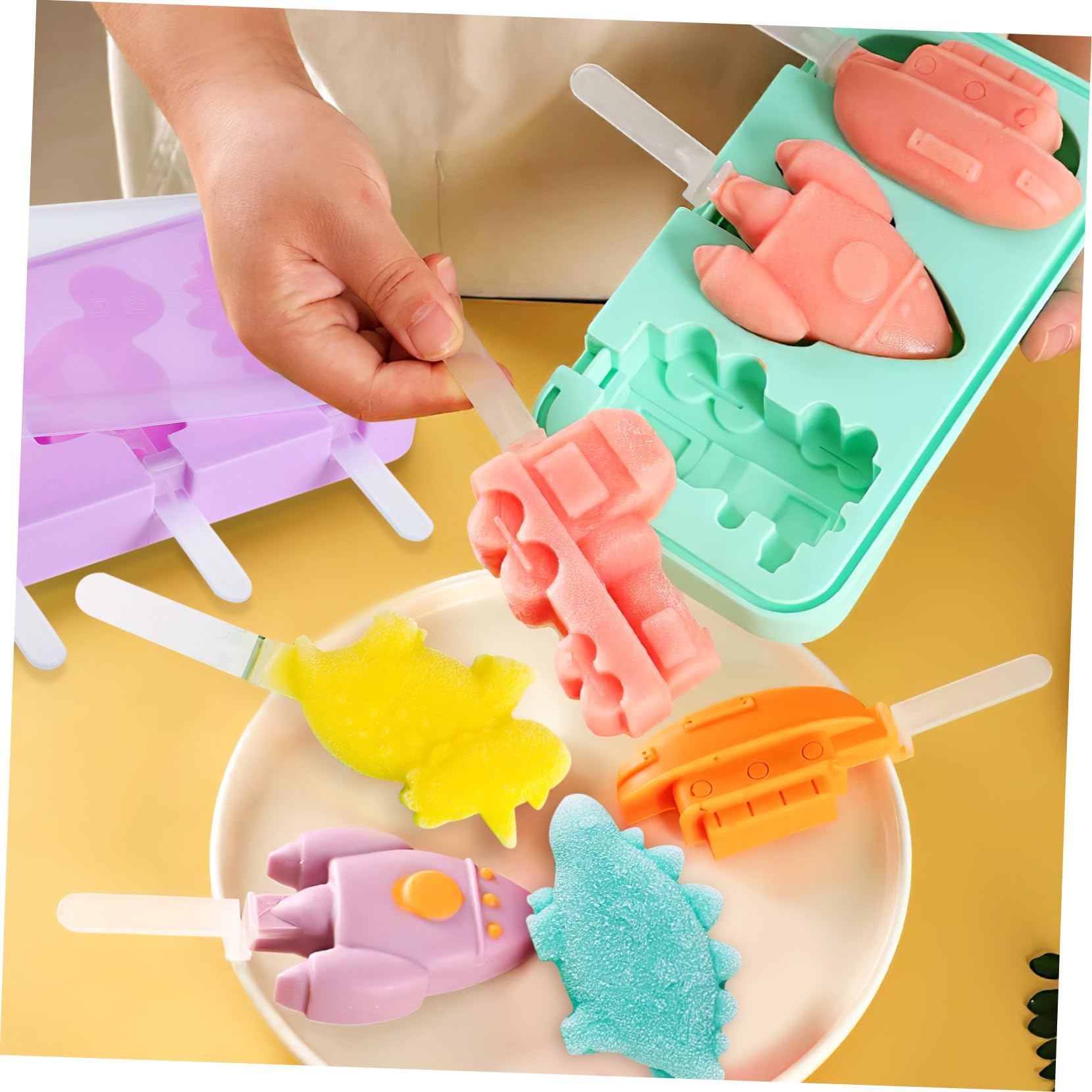 Moule à Glace Réutilisable Moule à Mini-glace Créatif Soi-même 2pcs avec Couvercle en Silicone pour Fête Cuisine Maison