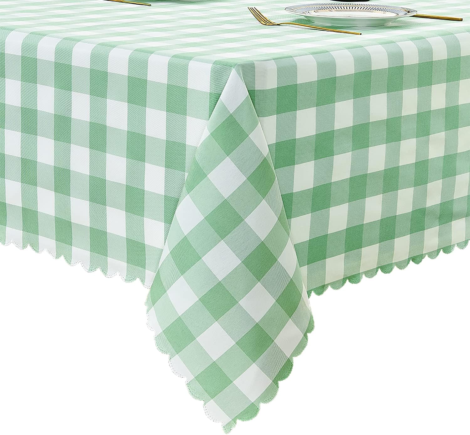 LUOLUO Rectangle Tablecloth - 70.9 x 55 Inch Scalloped Table Cloth, Buffalo Plaid Yarn Dyed Gingham Tablecloths, Washable Picnic Table Cover for Party, Dining, Buffet, Green