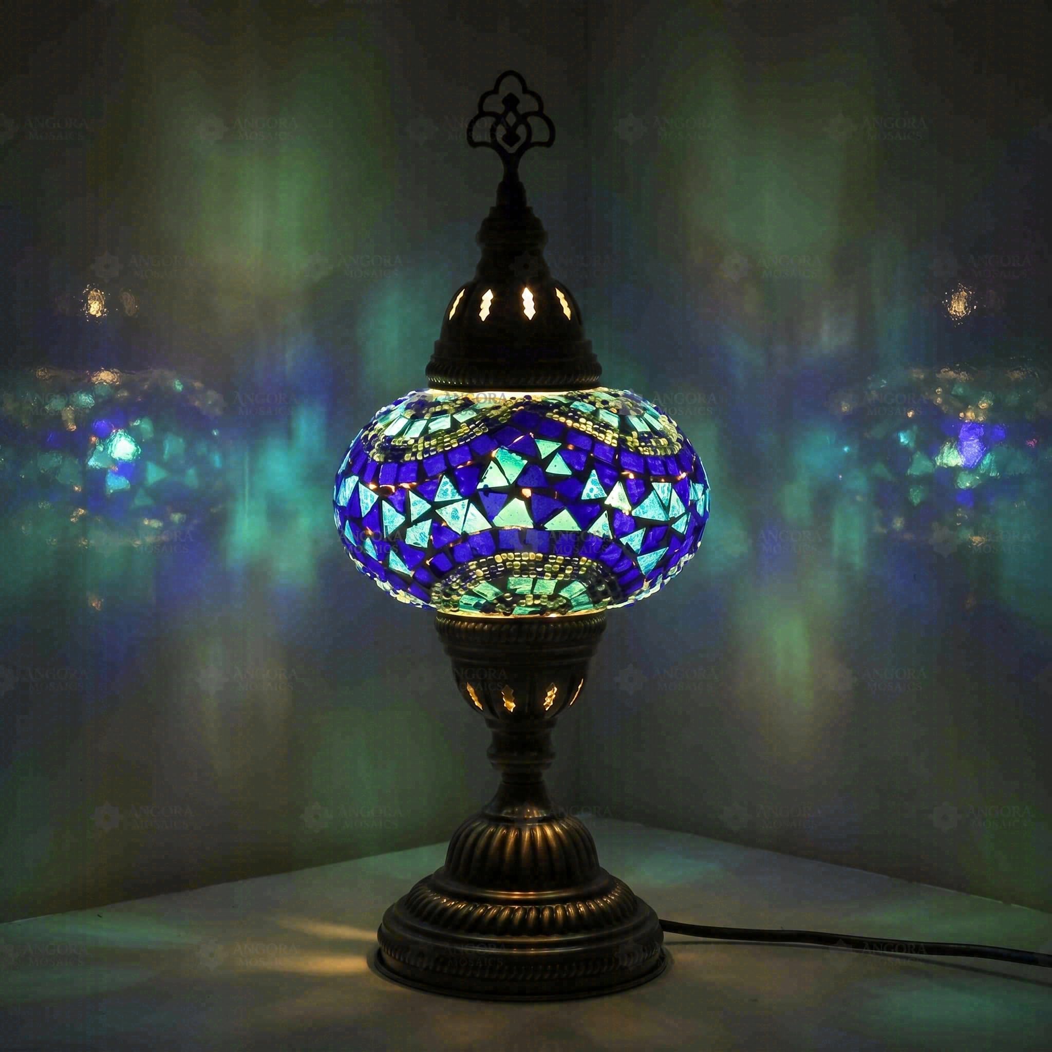 ENVA Lampada da tavolo a mosaico blu – Lampada a mosaico turco – Lampada da tavolo geometrica realizzata a mano in vetro – Lampada da comodino marocch