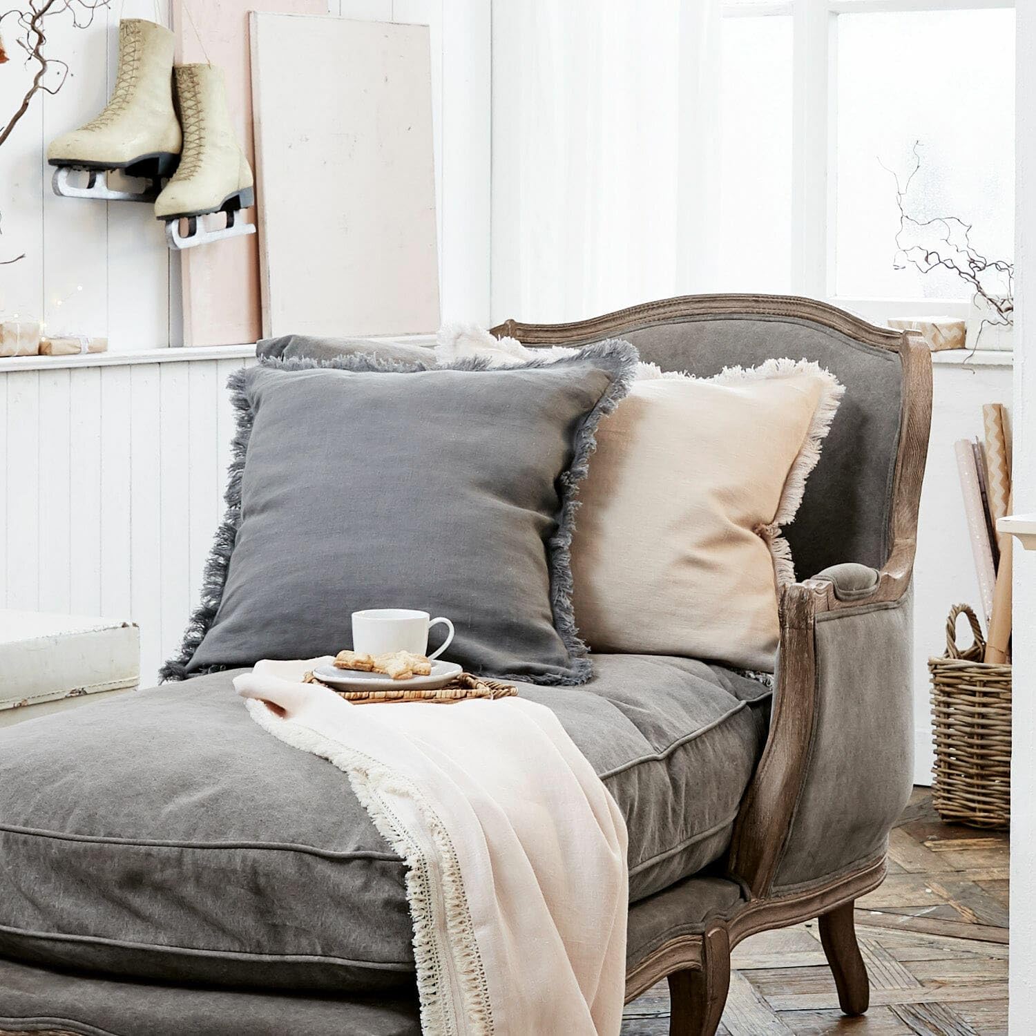 Loberon Kissenhülle 2er Set Quebo, edle Farbharmonie, Schlichtes Design, dekorative Fransenkanten, Kissenbezug, Wohntextilien, Wohn-Accessoires Leinen, grau/beige