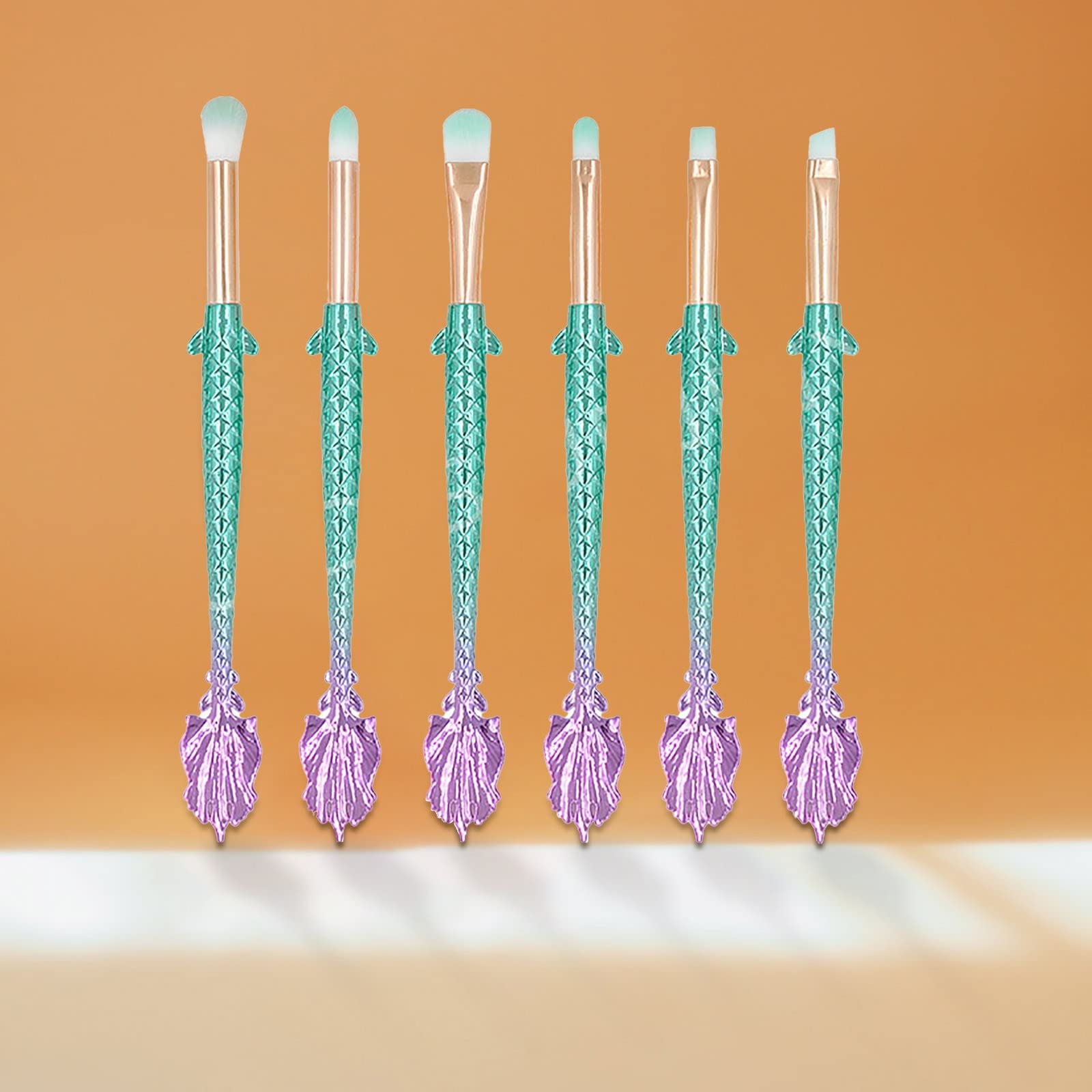 Pennelli per Il Trucco degli Occhi 6 pennelli per ombretto Set di pennelli per Il Trucco con setole Sintetiche morbide per sfumare ombretti Sopracciglia Eyeliner