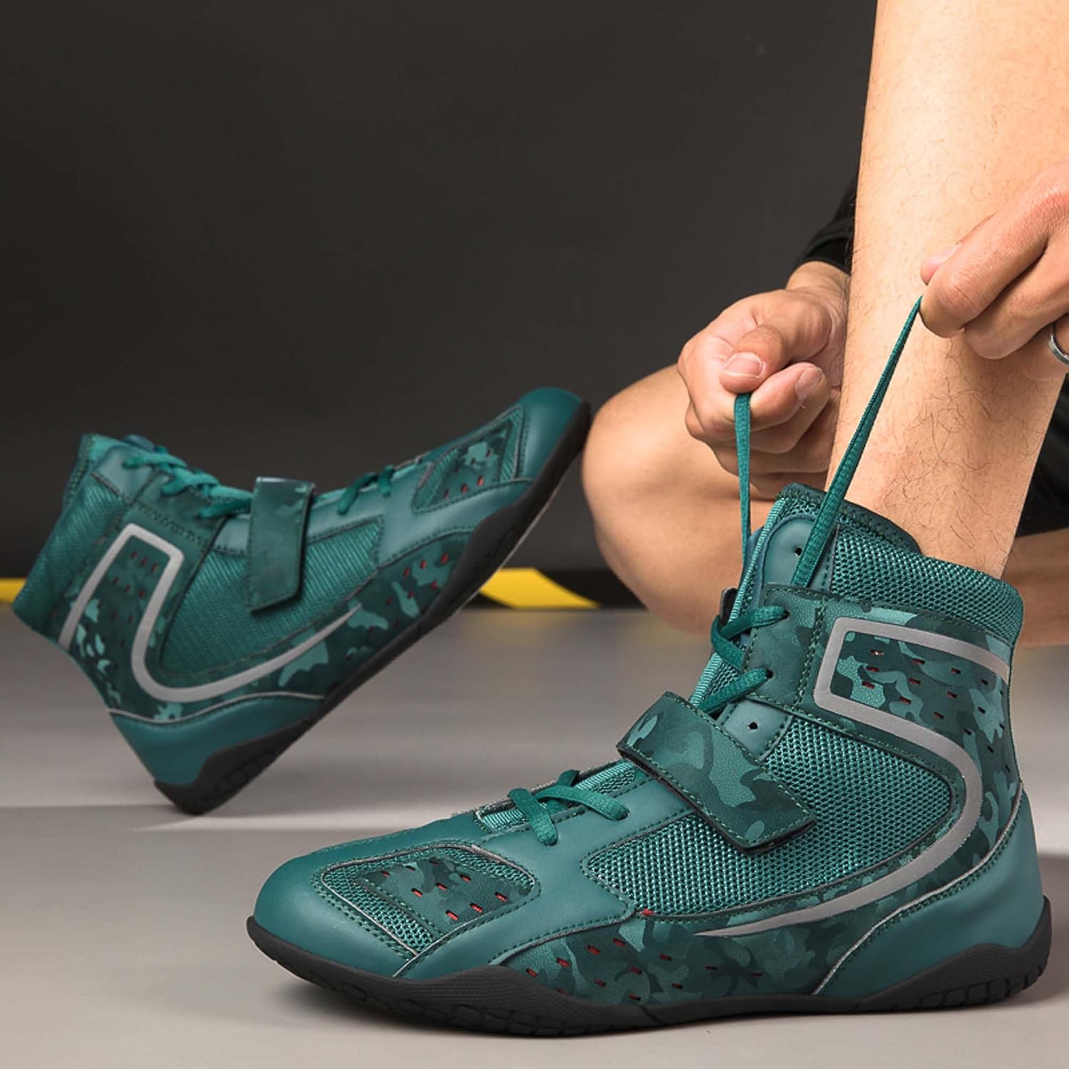 Non-Slip Pro Boxing Fighting Sneakers Lightweight Breathable Wrestling Sneakers Blue Boxing Shoes
