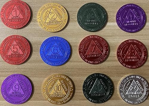 Conjunto de 12 medalhões de alumínio AA mês 1-11 e 24 horas Trust God Clean House Help Outros Chips