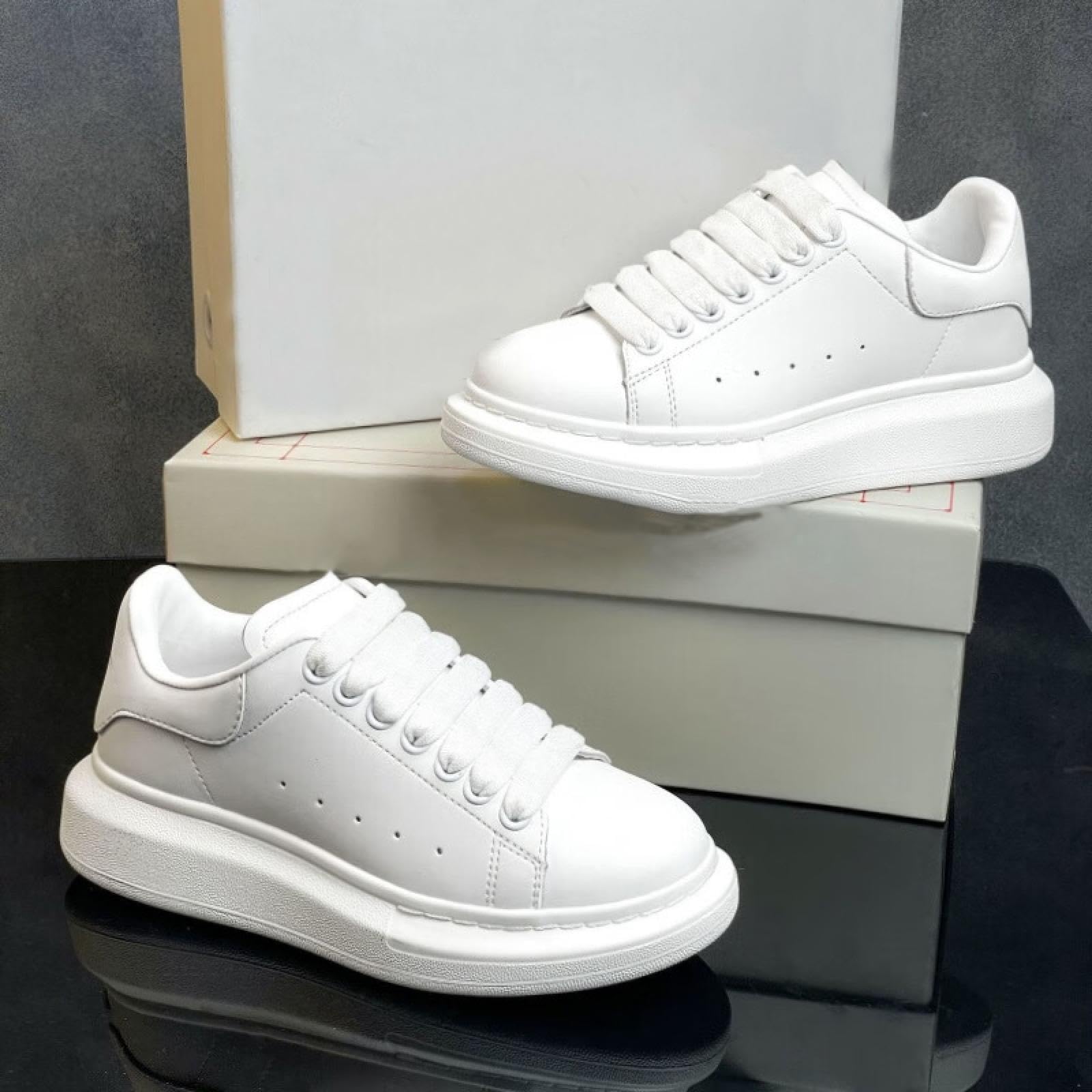 Low upper small white shoes casual shoe women\'s pr ROSY womens lace up flats casual/athletic shoe size 7 Medium  main image 2