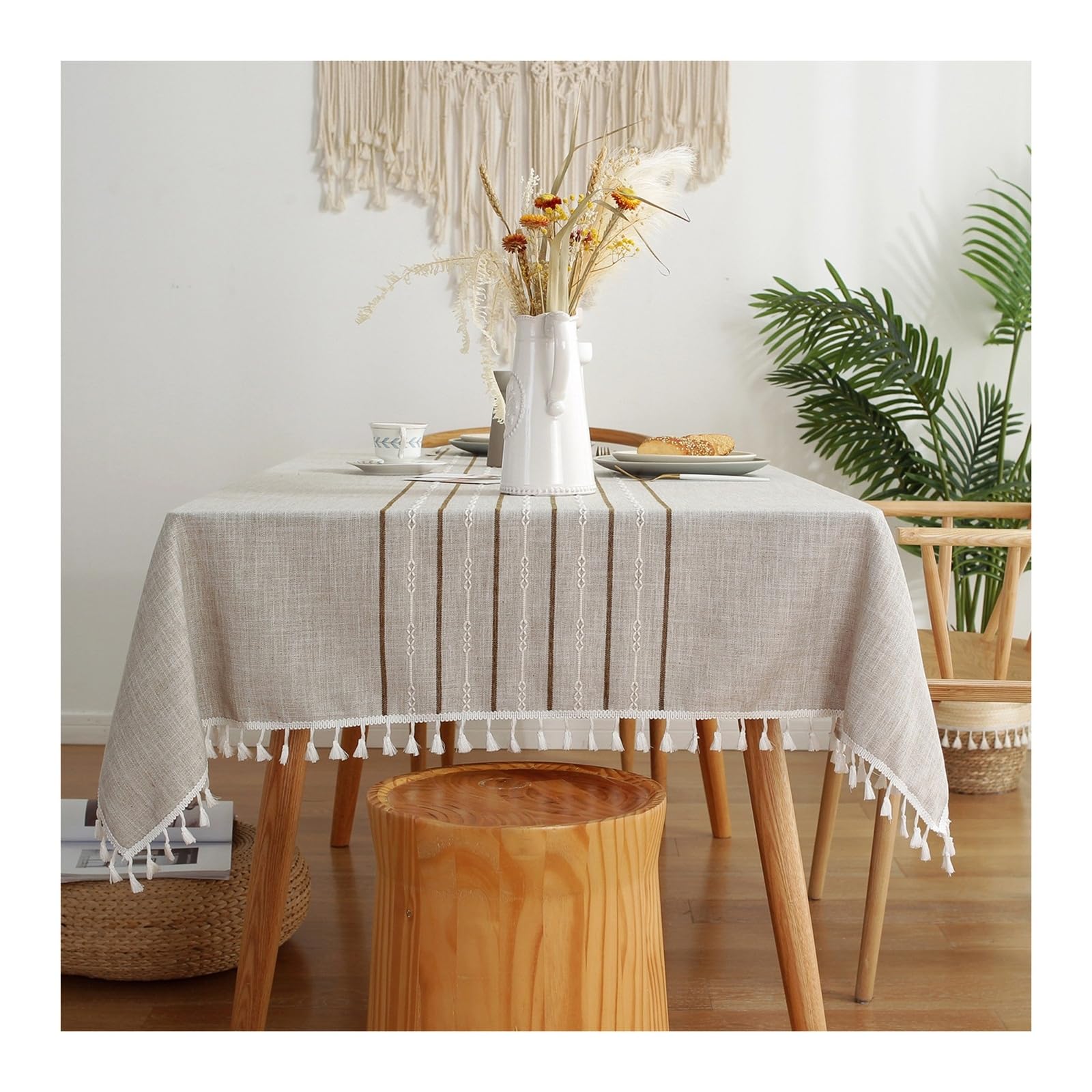 Nappe de table anti-tache 140x200cm rayée café avec glands pour décoration rectangulaire