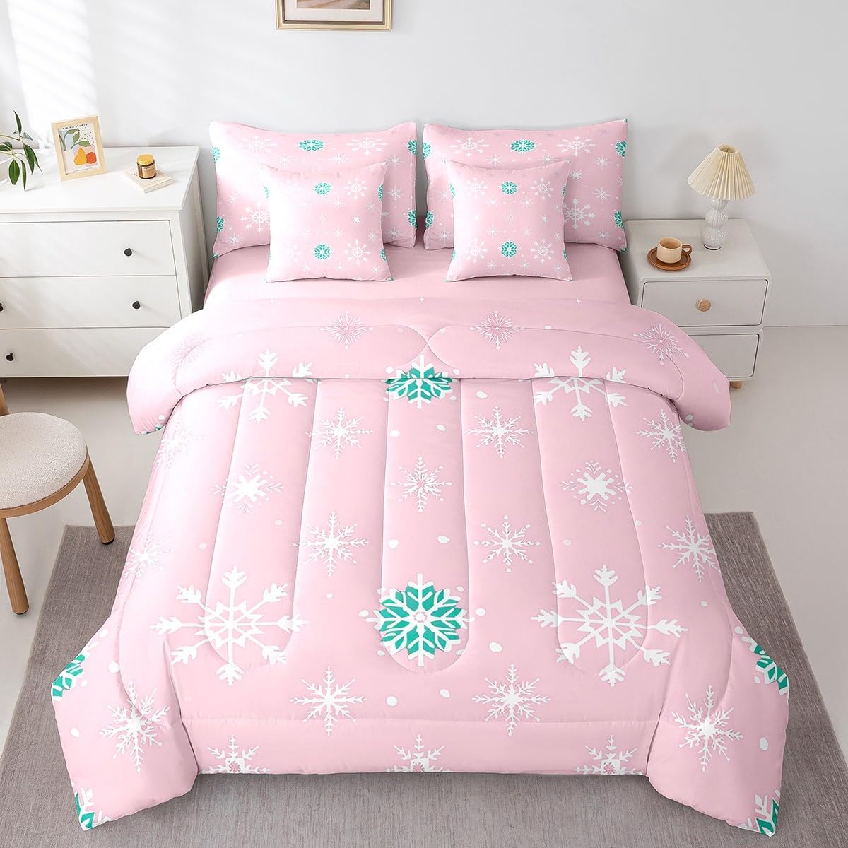 Feelyou Snowflake Bed Set Includes Comforter, Sheet Set, Pillowcases & Pillow Covers Queen Size Pink Xmas Snowflake 7 Piece Bedding Set Ultra Soft Merry Christmas Bed in a Bag Cute Room Decor