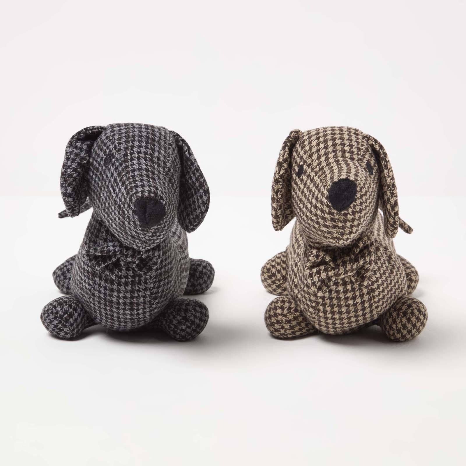 Homescapes Grey And Brown Textured Dachshund Dog Door Stops, Set Of 2 In 35 Cm, Luxuriously Soft Material Animal Door Stoppers For Home Or Office Heavy 1.5 Kg