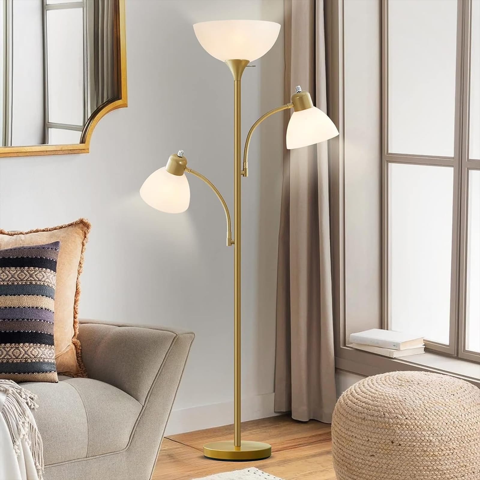 Lampadaire de rue double fonctionnel