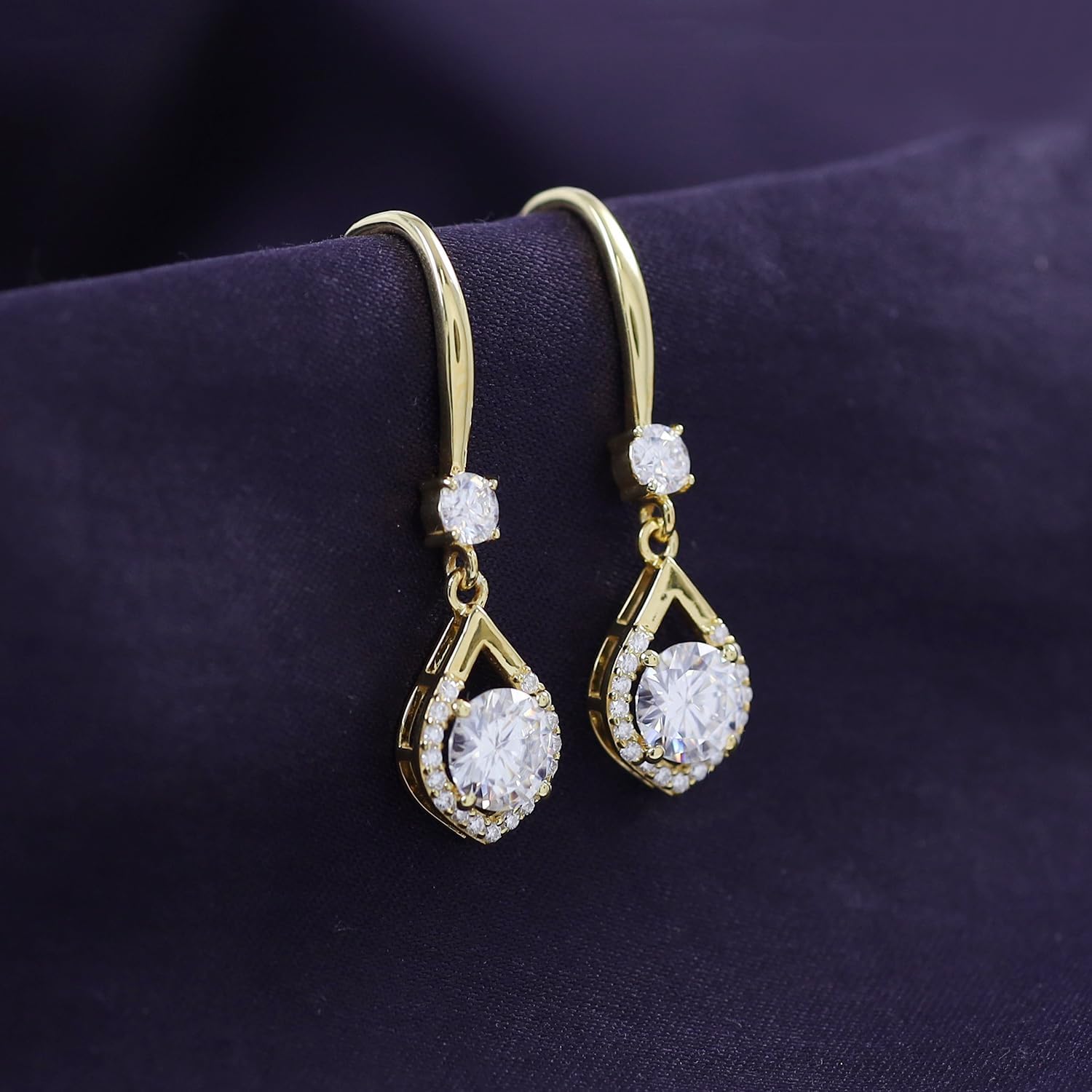 SAVEARTH DIAMONDS 2CT Moissanite Dangle Earrings, D Color Ideal Cut Lab Created Diamond 18K Gold Plated 925 Sterling Silver Mermaid Tear Drop Earrings for Women