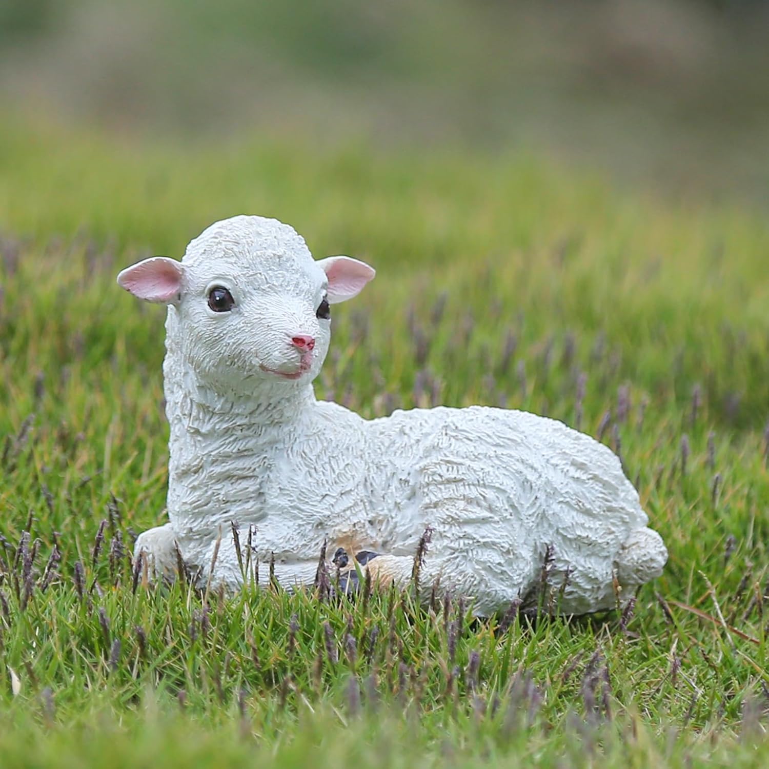 Outdoor Resin Sheep Sculpture Decoration Garden Farm Yard Gift Artificial Lamb Sculpture 5.9 x 3.9 x 3.5 inches