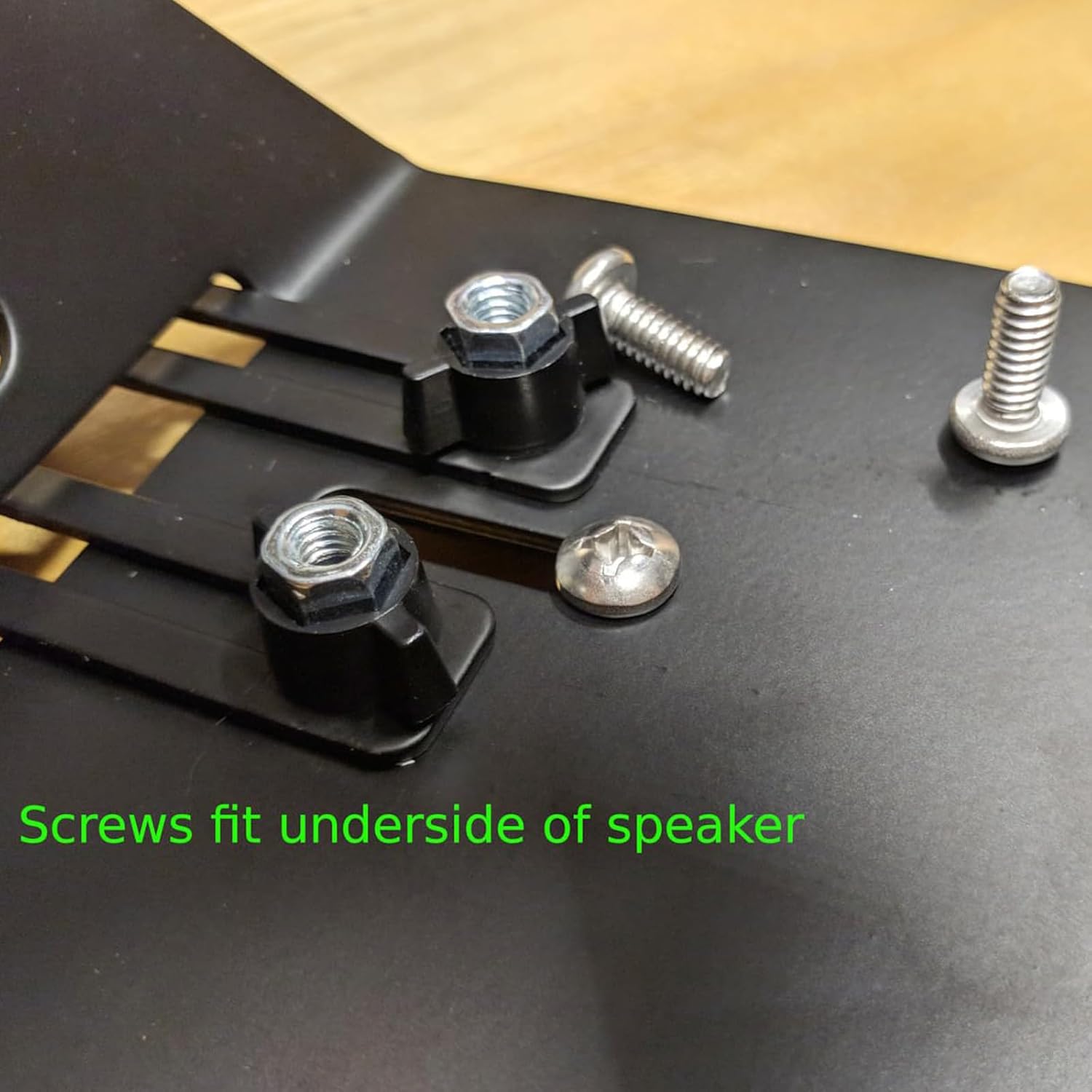 2Pcs Desktop Speakers Stand Cantilevered Bracket Heavy Duty Metal Bookshelf Risers Holder Enduring Cantilevered Speakers Bracket Holder