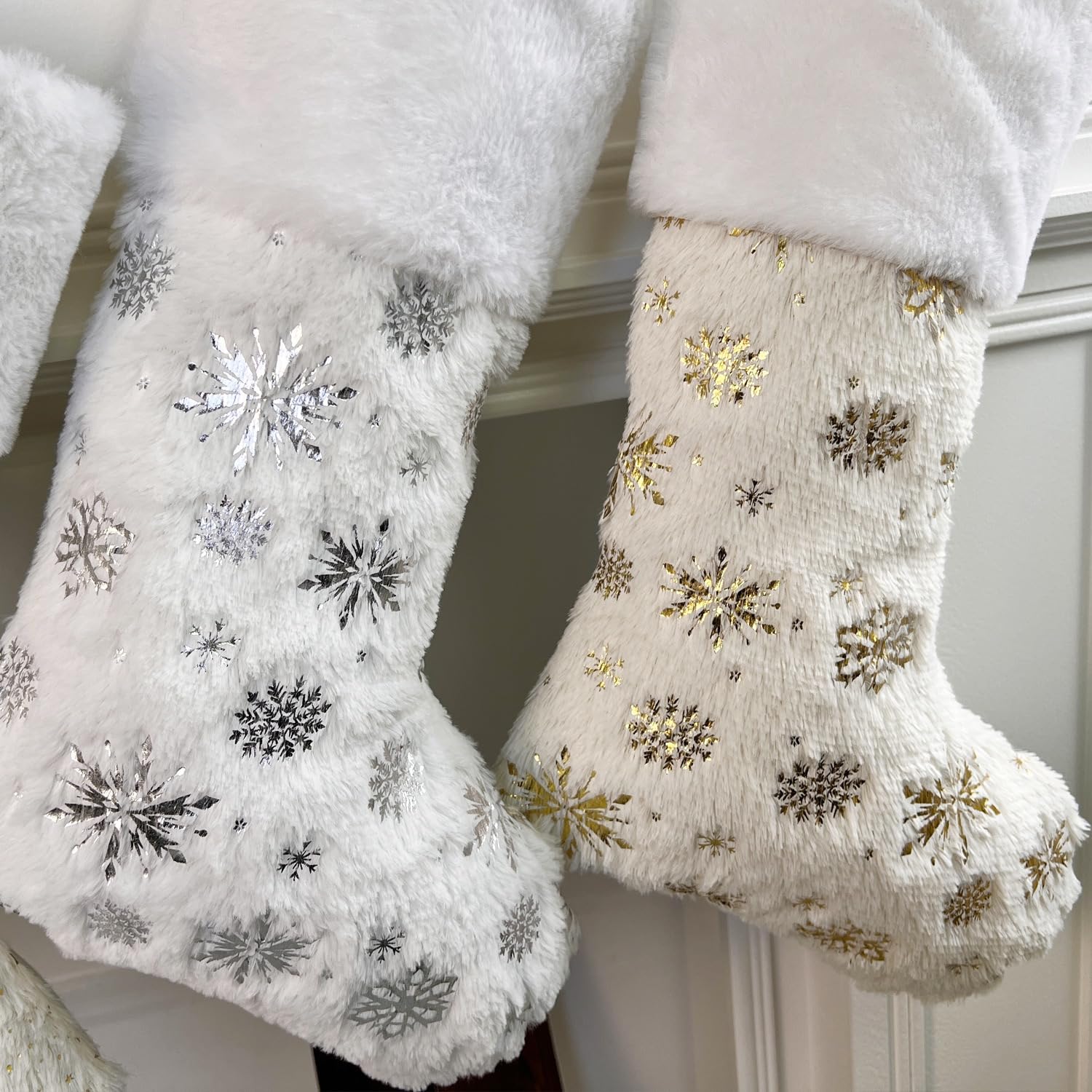 2024 New Nikolausstiefel mit Name 4er Set Weihnachtsstrumpf Nikolausstiefel zum Befüllen und Aufhängen Kamin Christmas Stocking Personalized Groß Deko Ideale Weihnachtsdekoration Weiß