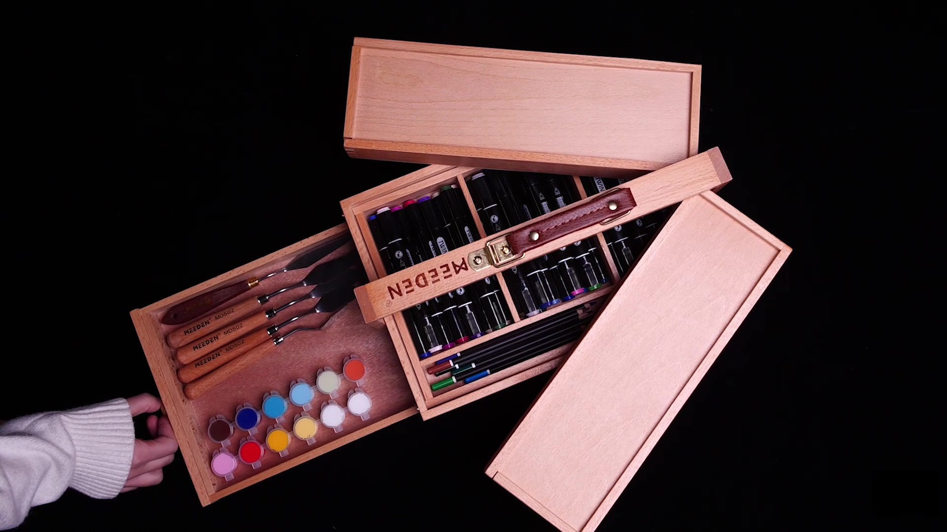 Asami Matsuo  箱23B Asami Matsuo 箱22A Asami Matsuo 箱22A Highlights × Cut