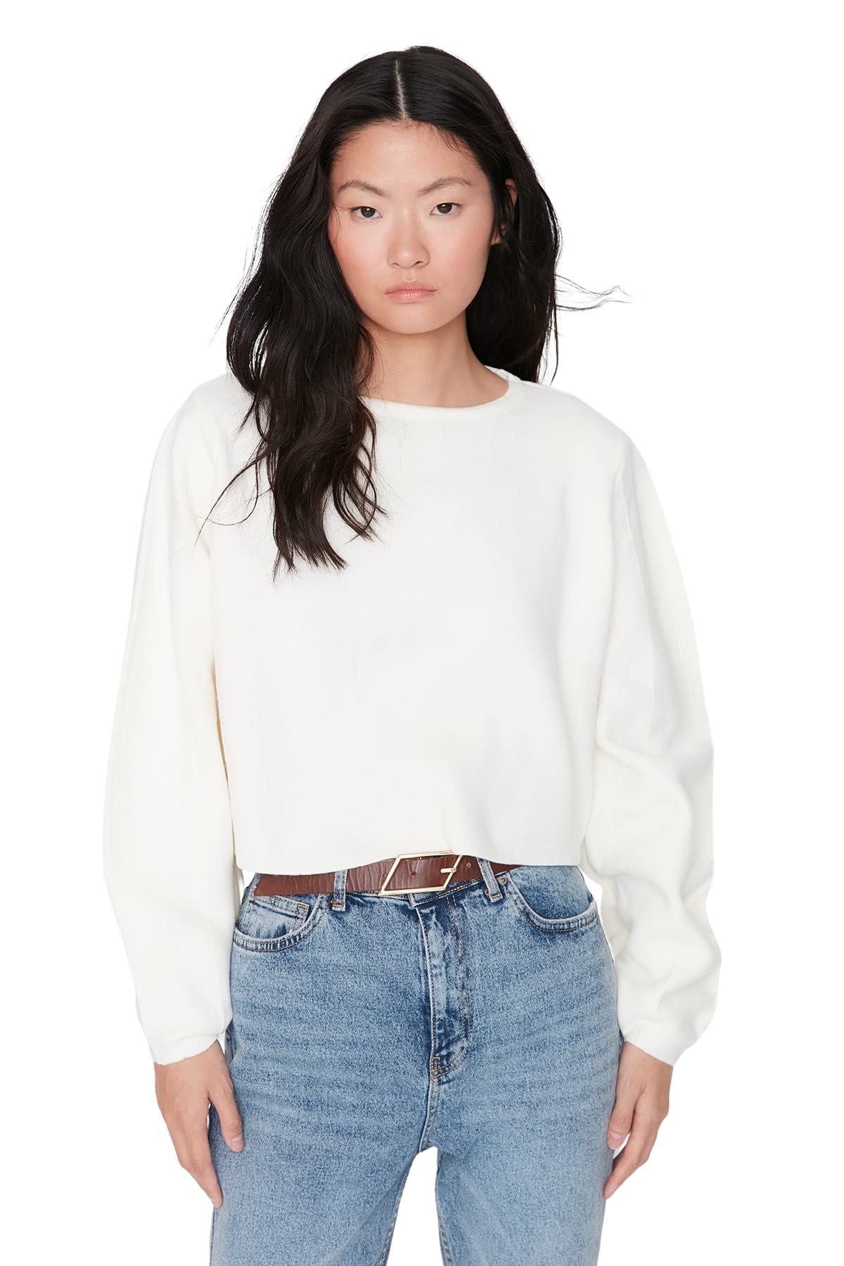 Trendyol FeMan Regular fit Basic Crew Neck Woven Sweater Ecru