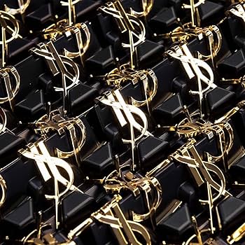 【YVESSAINTLAURENT】LIBRE 4点セット Amazon.com : YVES SAINT LAURENT Libre Eau de Parfum Set