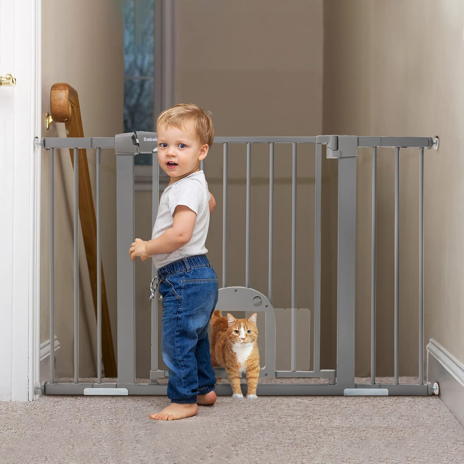 Babelio 2948" Extra Wide Baby Gate with Adjustable Cat