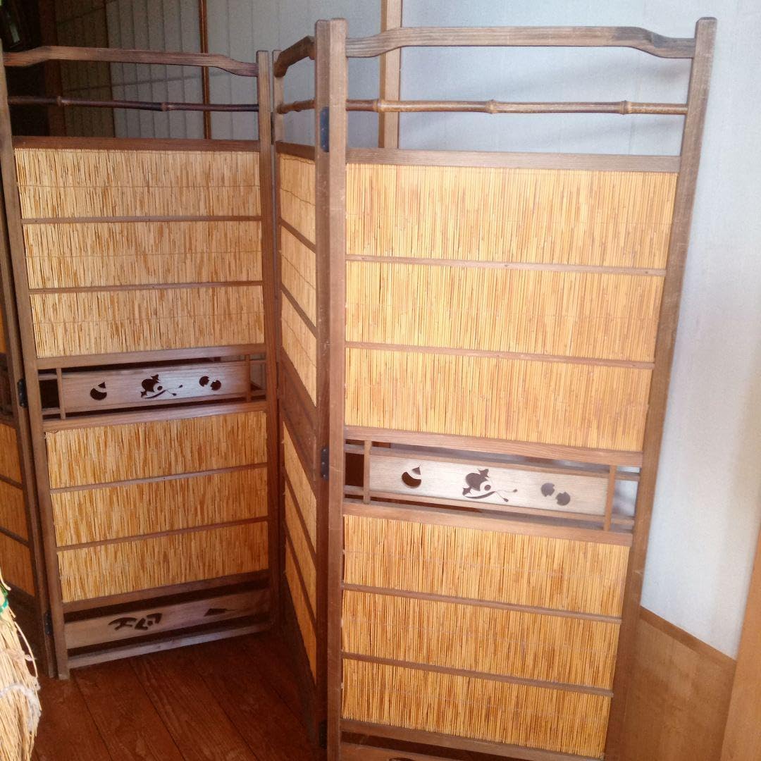 おすすめ エレガント＆多機能！木製ローボード式テレビスタンド 耐久性