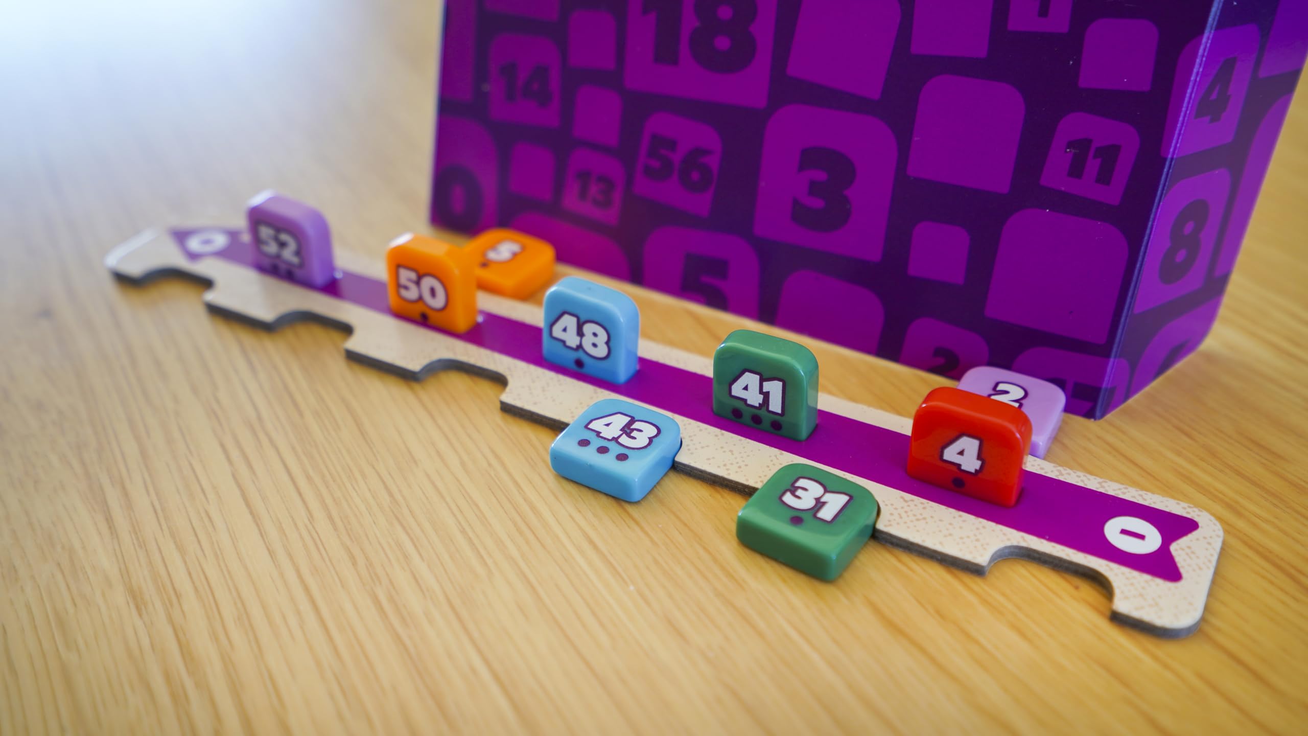 Blue Orange - Got Five - Gioco di Società - Logica e Deduzione - Piastrelle - Ideale tra amici o familiari - Da 8 anni