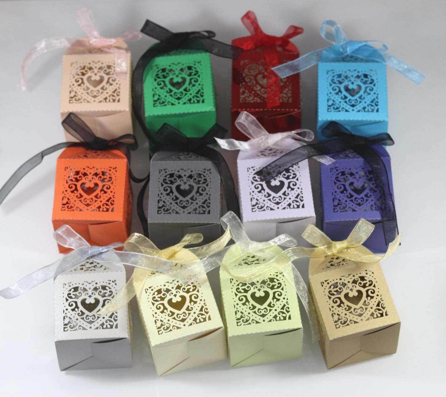 50 PZ SCATOLA caramelle matrimonio farfalle cave scatole bomboniere