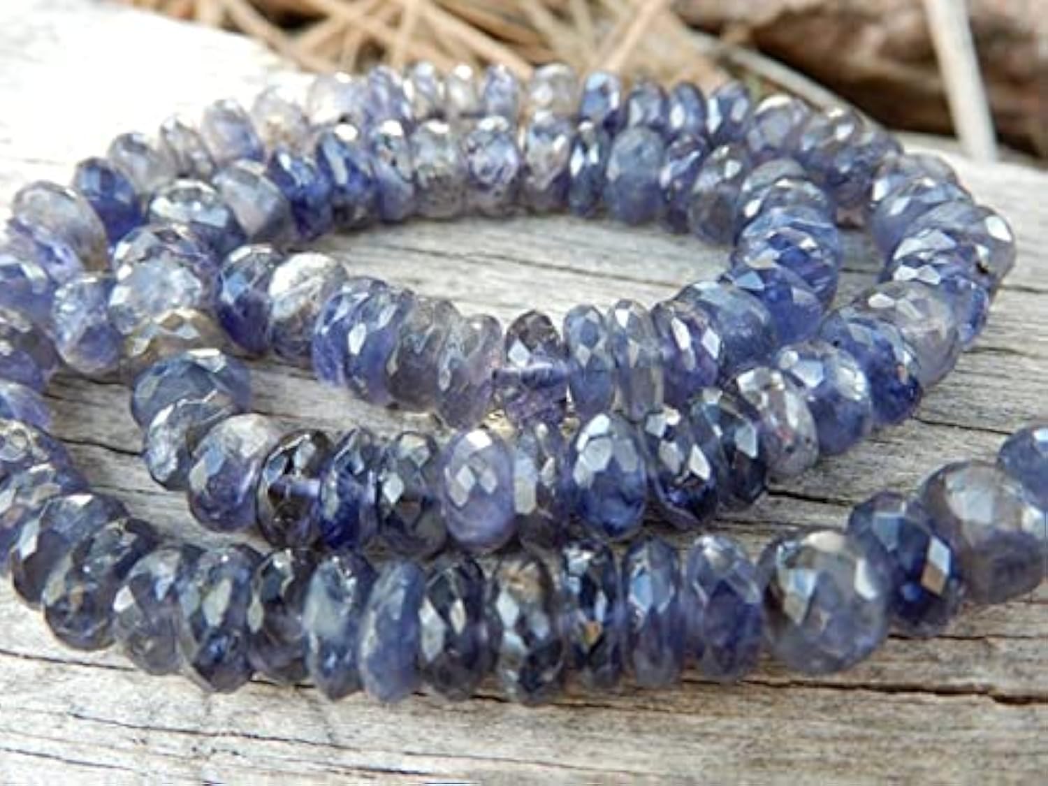 Iolite beads faceted stone semiprecious de 7mm pour réparer et sublimer vos bijoux
