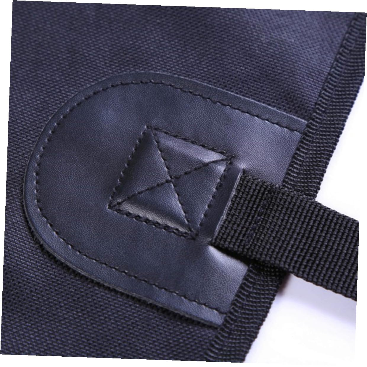 Alfombrilla para Asiento de Coche para Mascotas Cojín Trasero Práctico y Duradero para Perros y Gatos Diseño Sencillo y Protector Resistente al Agua Compatible con Cinturón de