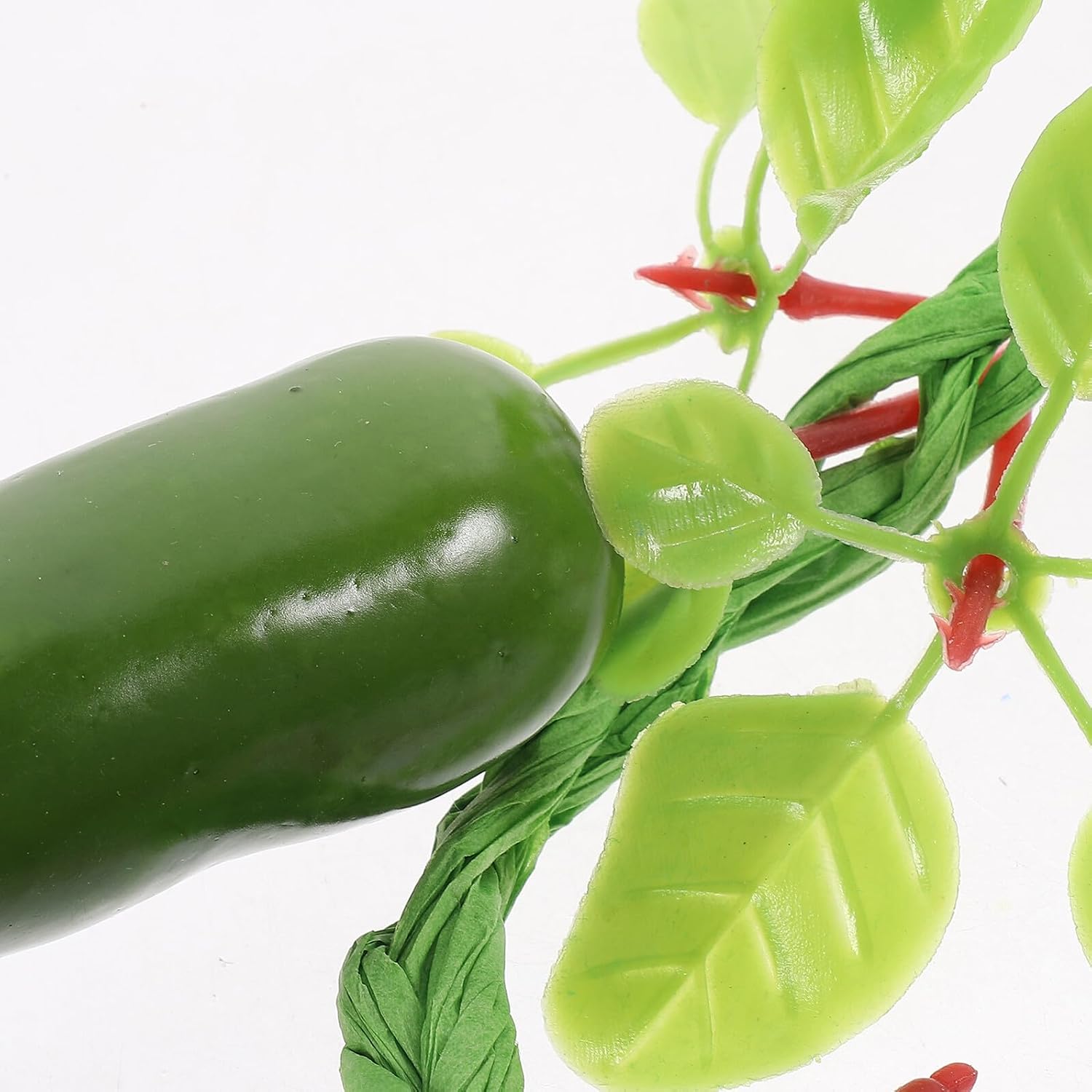 5pcs Artificial Hanging Pepper Strings Lifelike Fake Vegetable Ornaments for Home Kitchen Farmhouse Garden Decoration Thanksgiving Party Photo Props